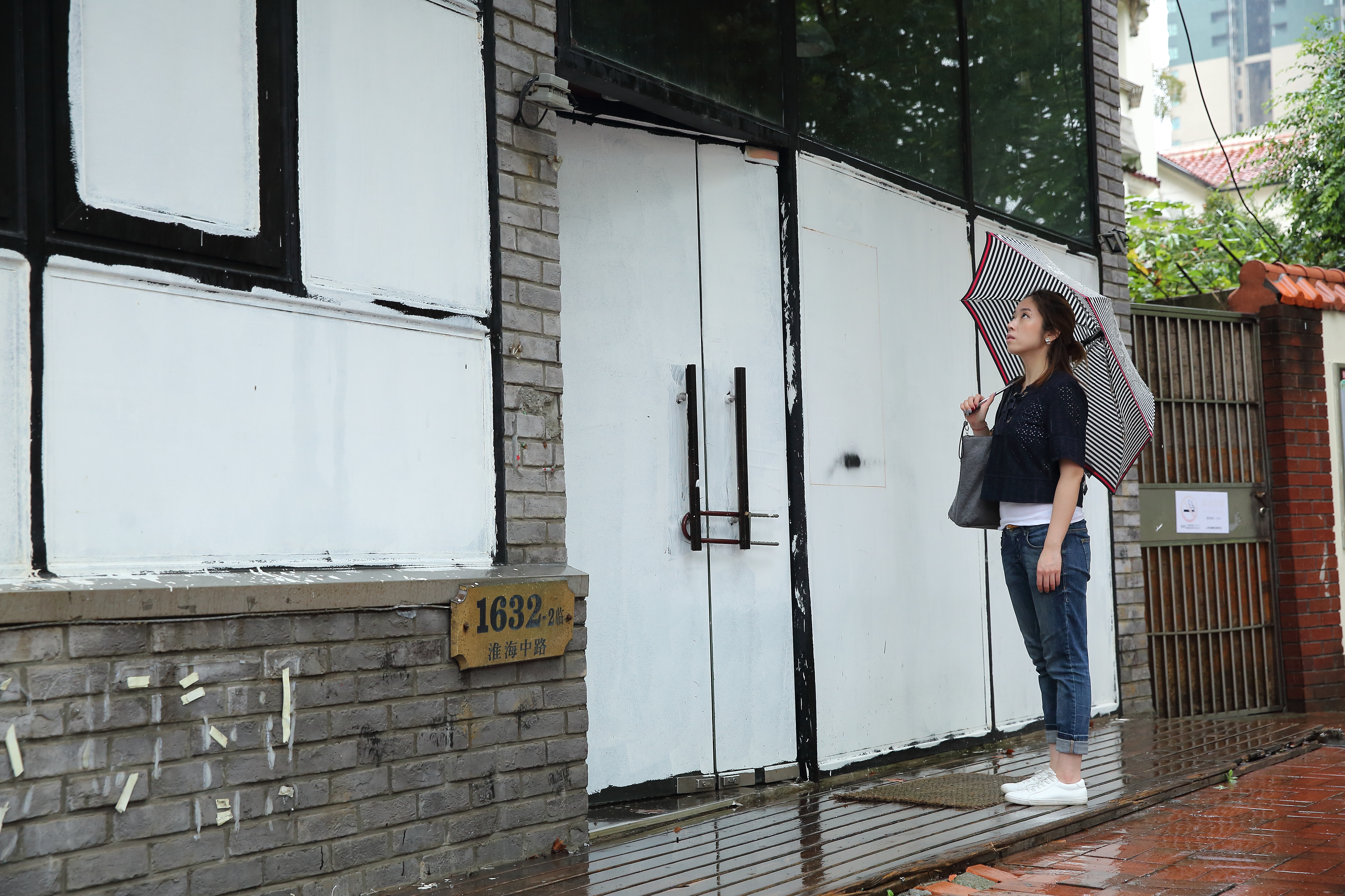 Chill Out！餐酒館淮海中路店開業才3年多，連合約都還走完就被政府強制關店，張心瑜重回舊址，不禁百感交集。