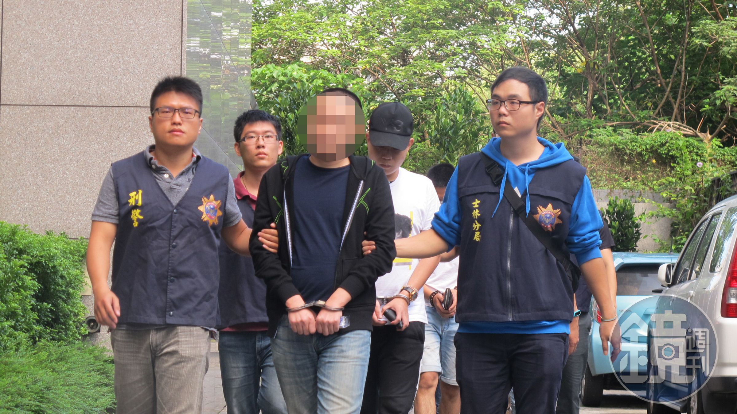 刑事局破獲洪嫌主持的四海幫海強堂，將嫌犯移送法辦。（刑事局提供）