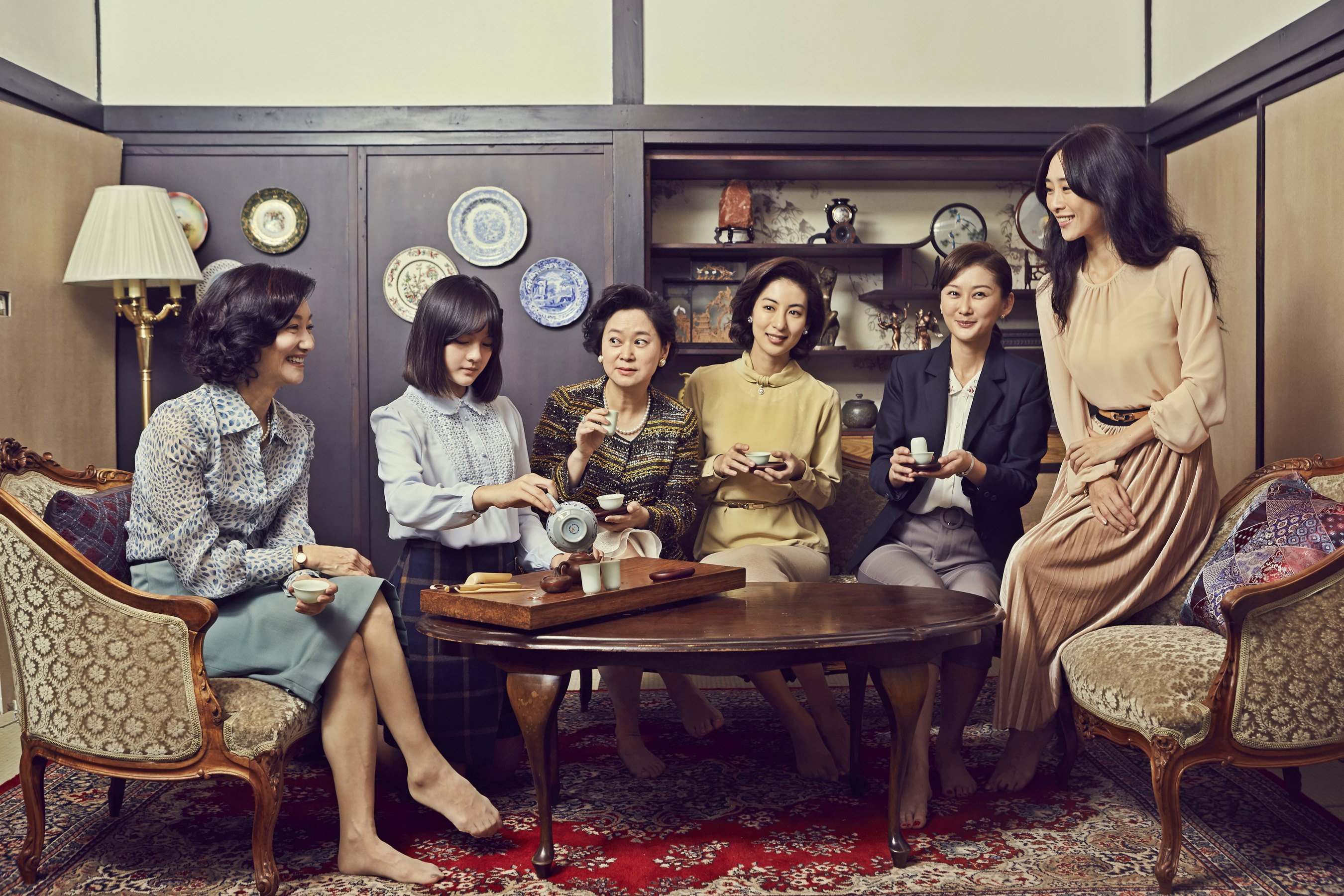 《血觀音》中的女人與夫人們，在官場檯面下利益輸送，互相利用。（双喜提供）