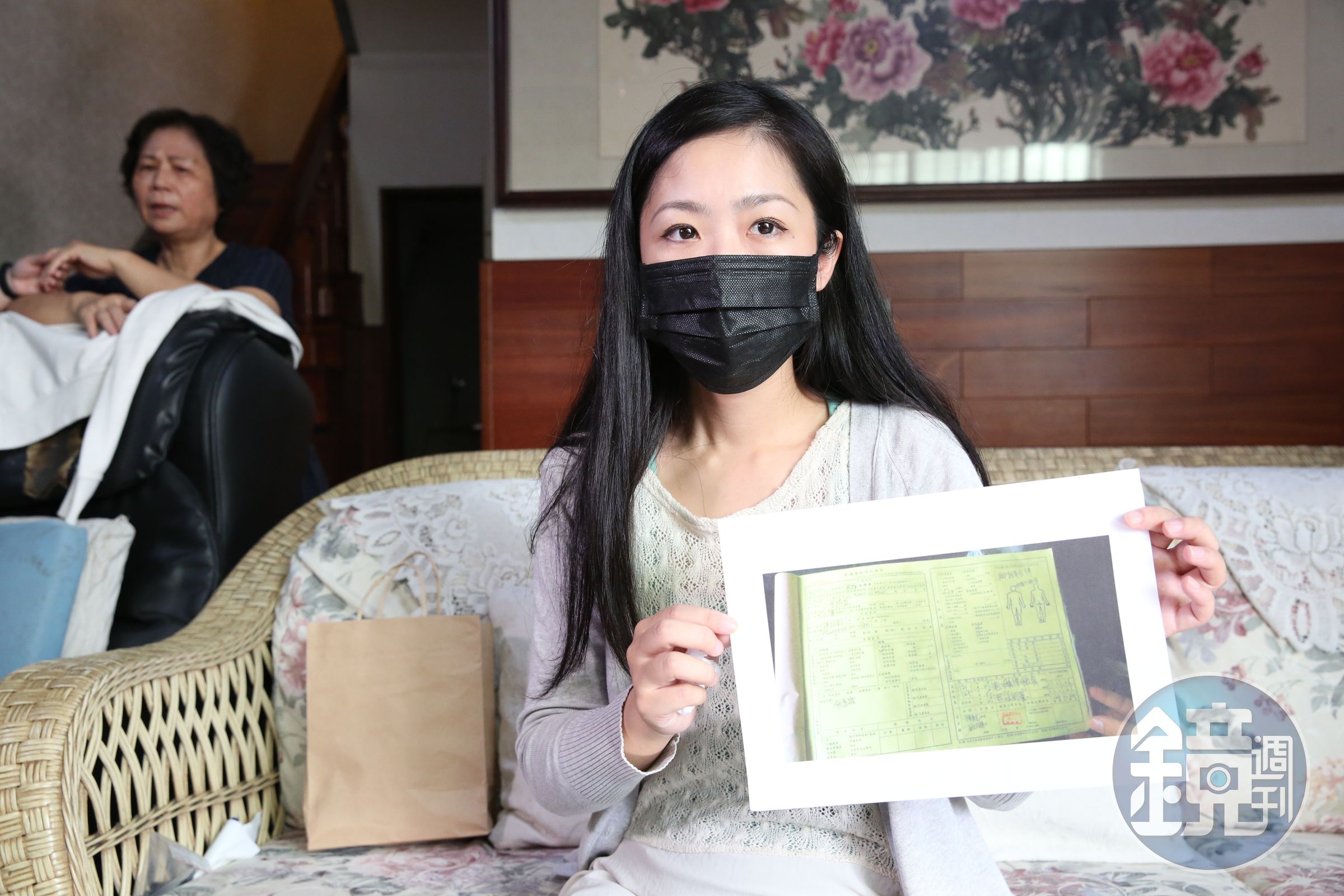 洪紹鈞的妹妹洪鈺苓（圖）控訴協會準備的救護車如同虛設，導致哥哥喪命。