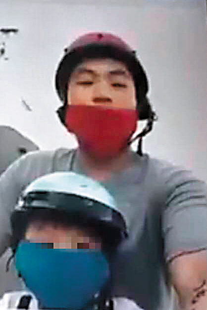 林泓育和小三鹹濕對話外流,甚至騎車中途還和小孩自拍傳給小三。