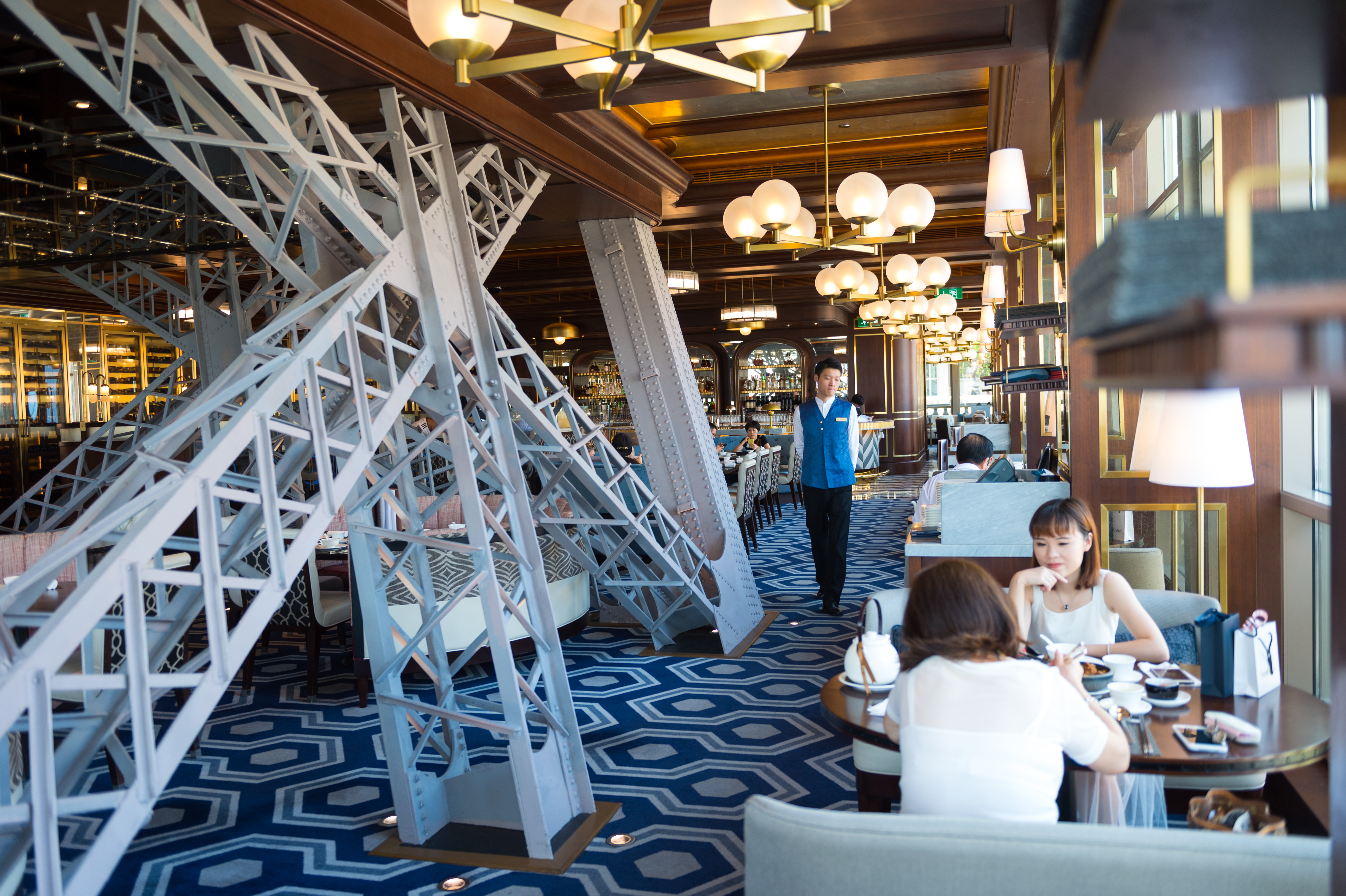 「巴黎軒La Chine」是澳門巴黎鐵塔內唯一的餐廳。