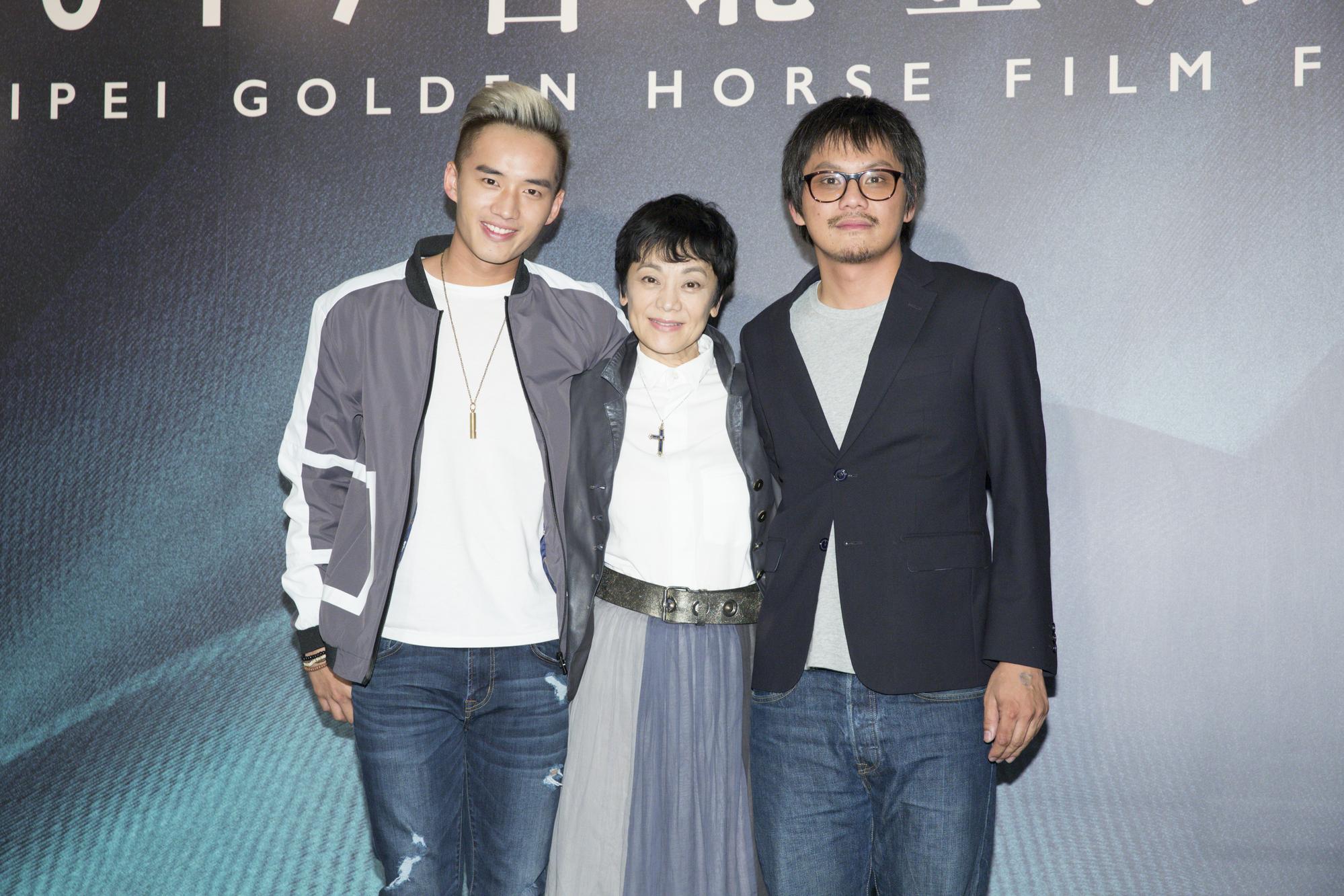 張艾嘉合體《分貝人生》導演陳勝吉與男主角陳澤耀，出席金馬「馬來西亞之夜」活動。