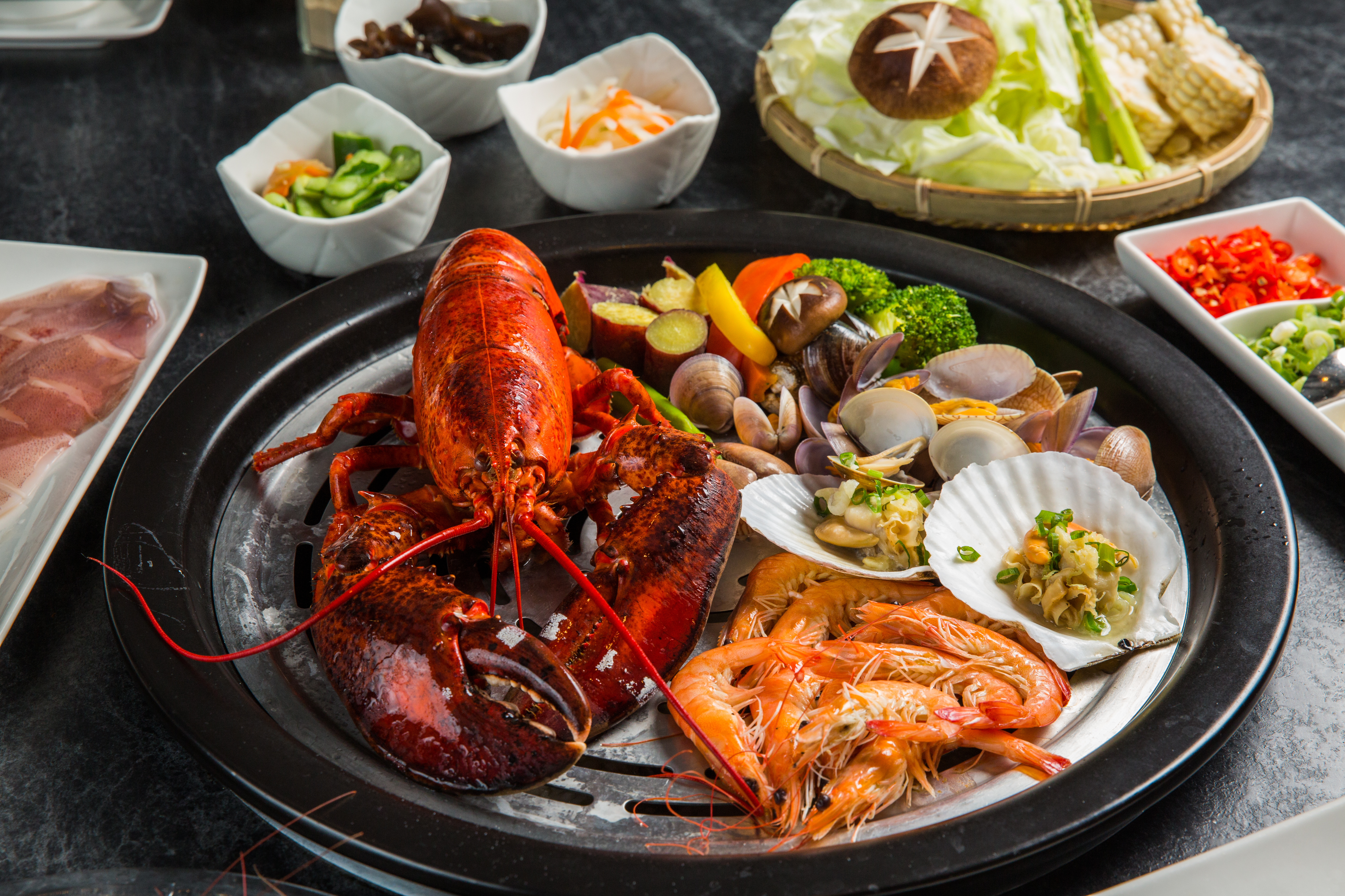 「漉海鮮蒸氣鍋」主打分批蒸煮食材，精準掌控熟度。