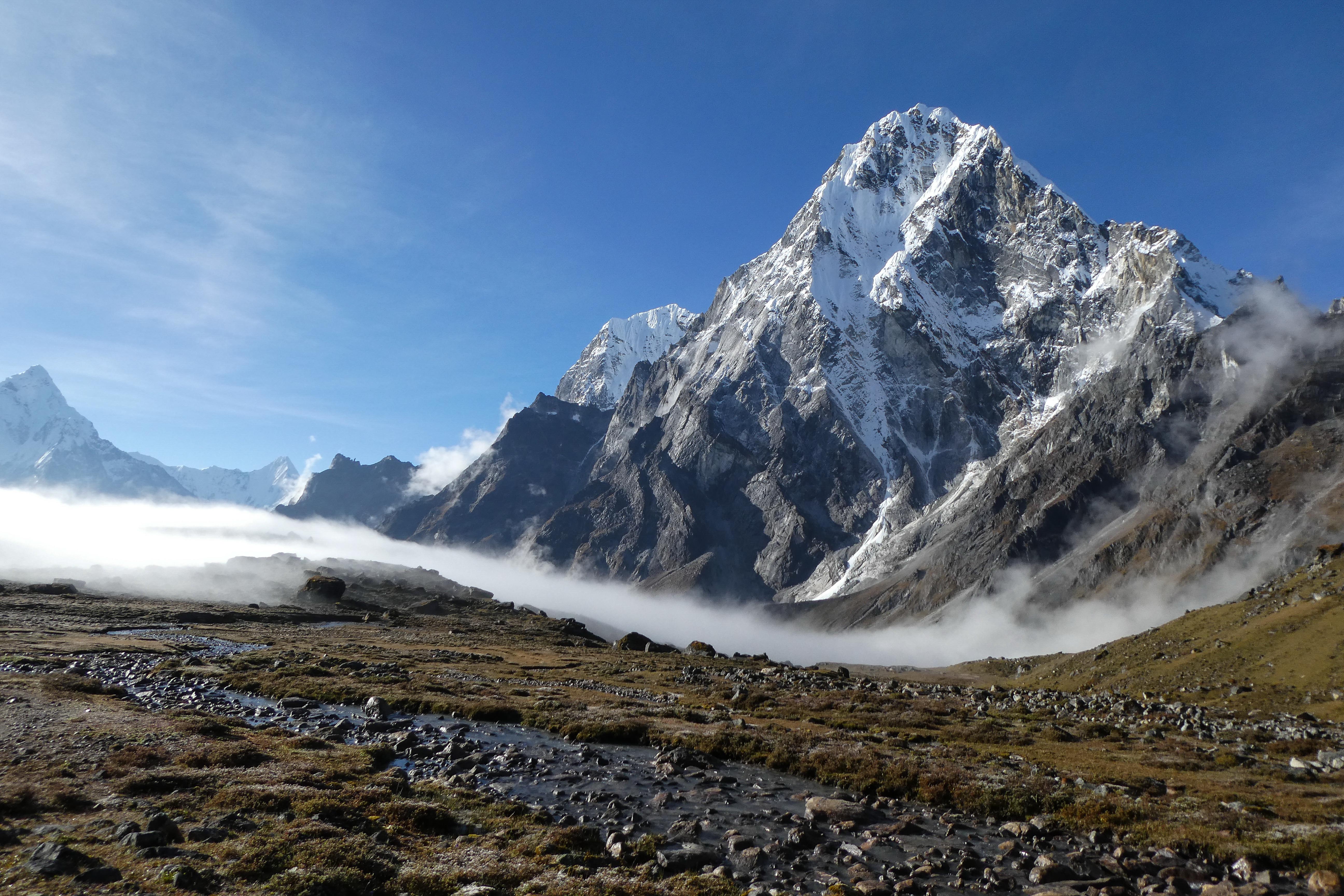 行進間回頭望見最美的景致。