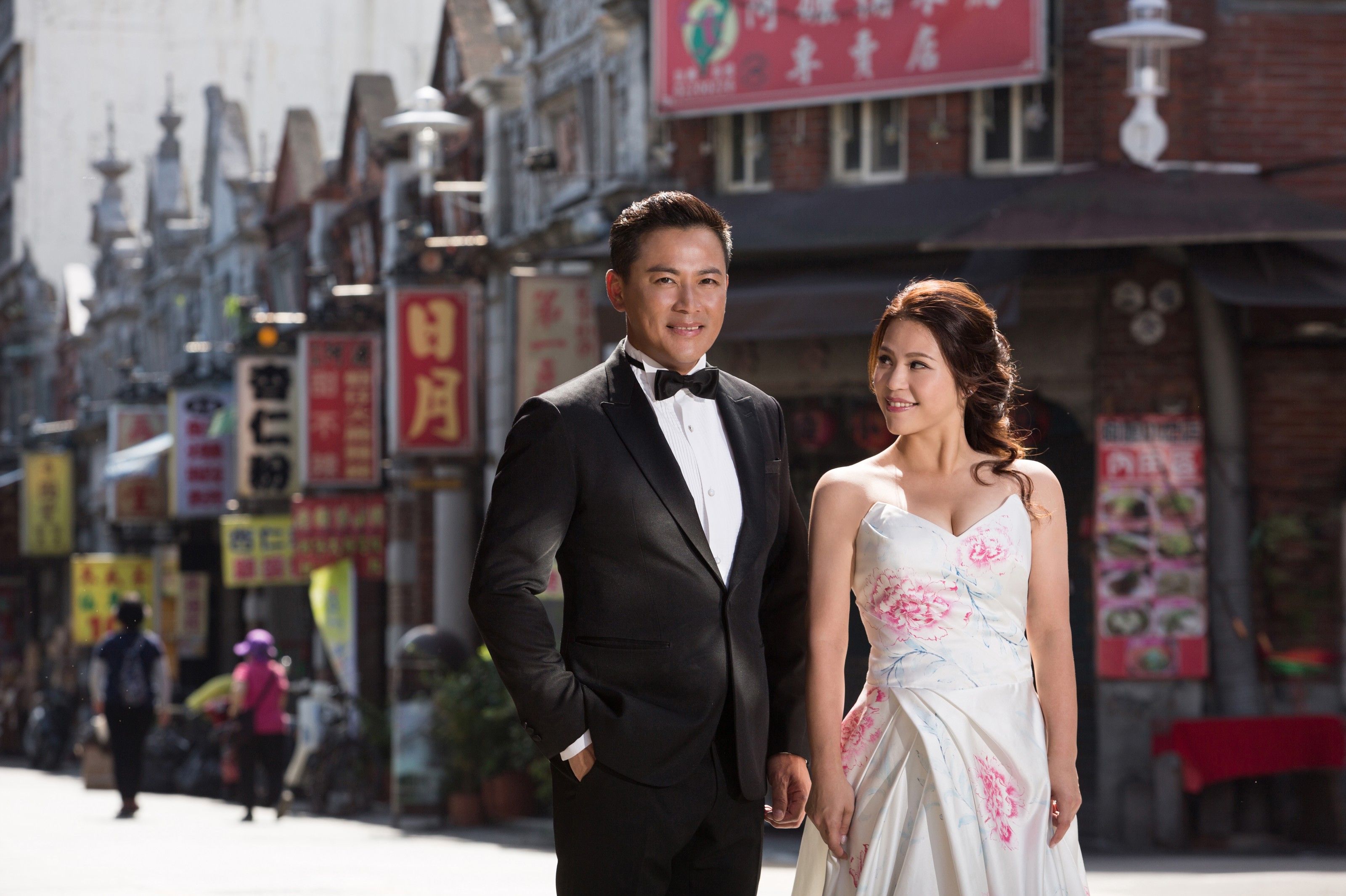 距離婚禮只剩一個禮拜，江宏恩坦言時間越近就越驚恐。（蘇菲雅婚紗提供）