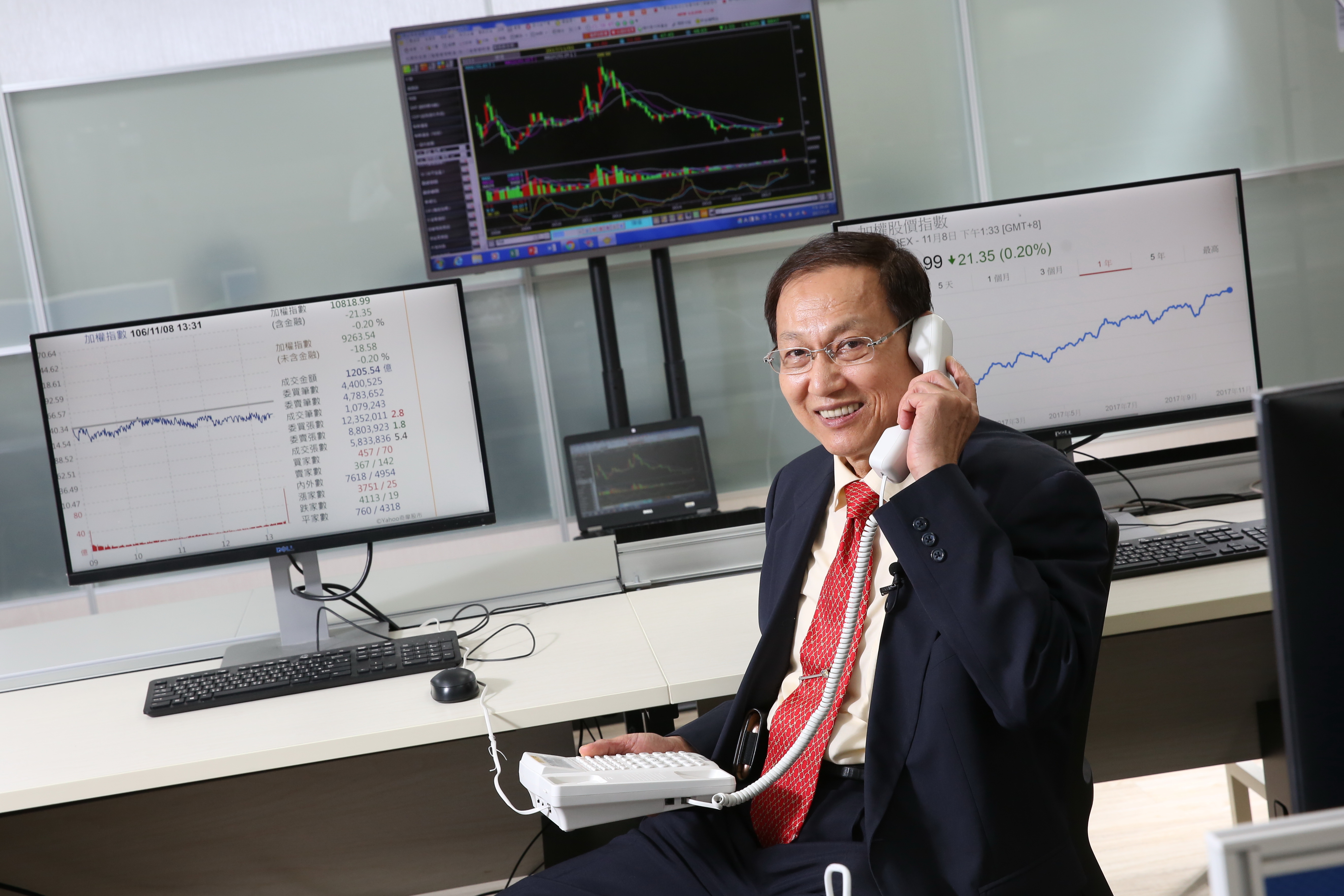 技術大師陳霖，曾經在股市中慘摔，一夕之間賠800萬元，這才悟出投資要嚴守紀律的道理。