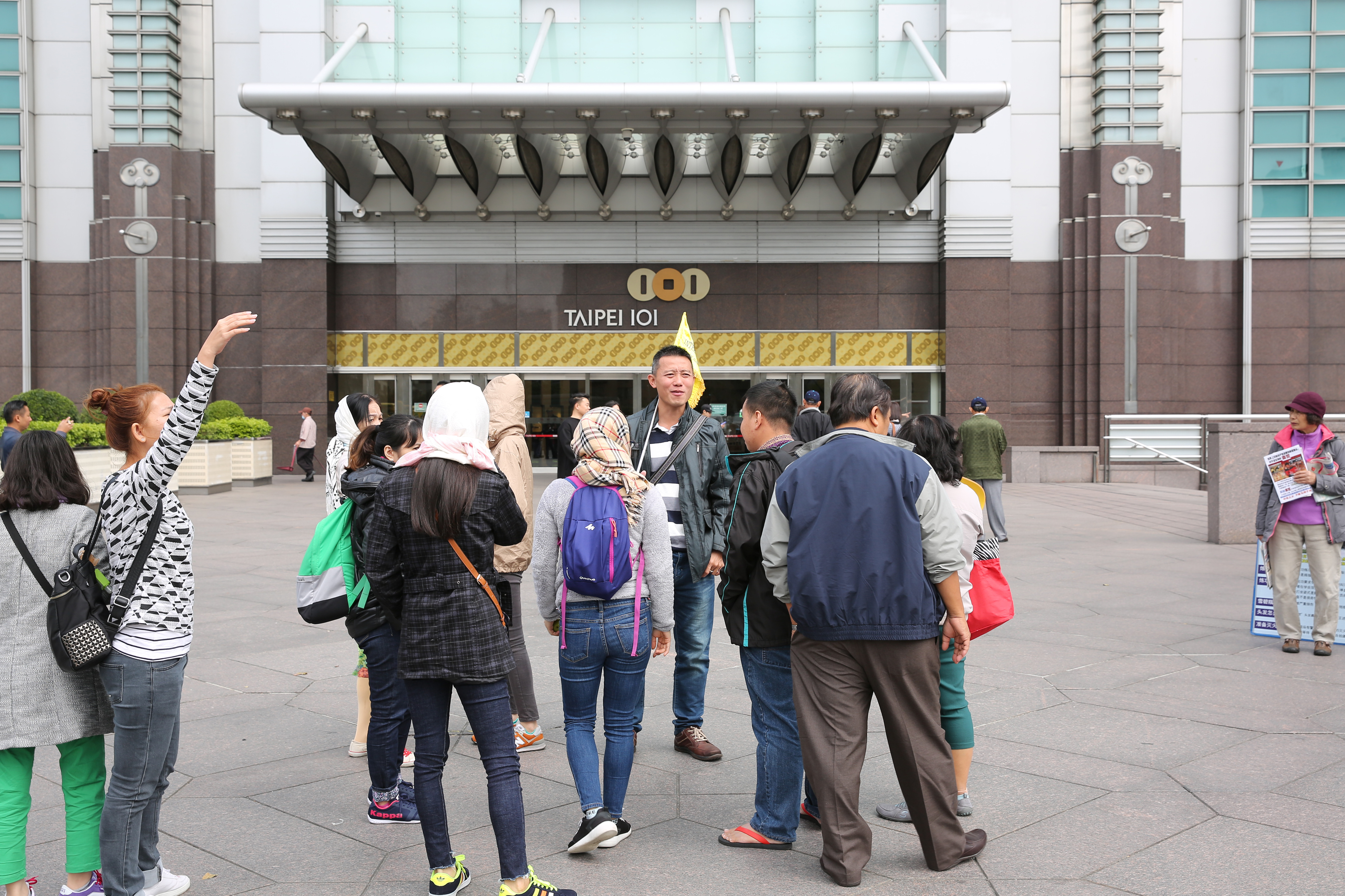 台北101去年獲利創新高，但事實上，101不是一開始就獲利，而是直到營運第5年後，搭上陸客開放列車才開始轉虧為盈。