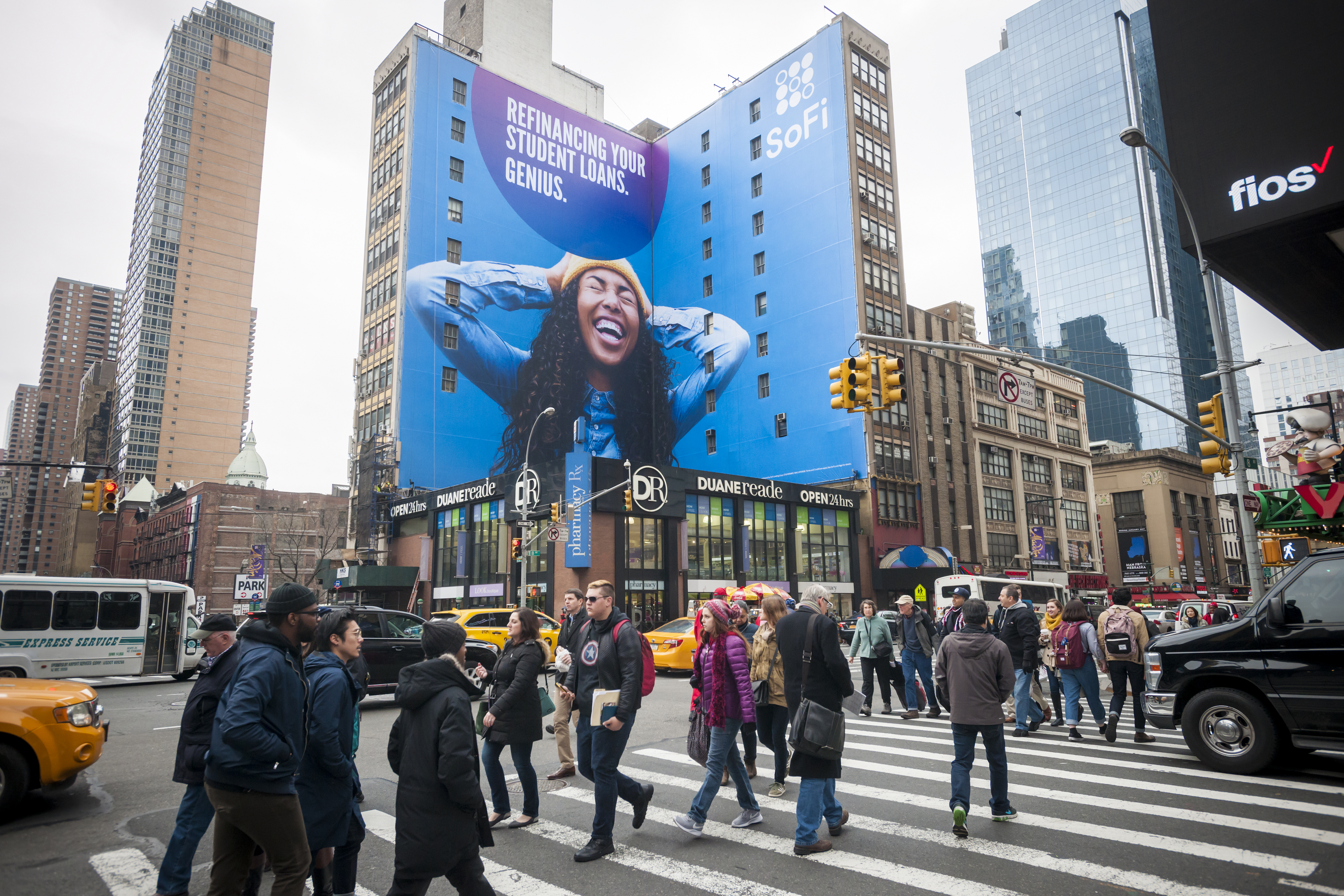 學生貸款引發的社會問題，越來越廣泛。（東方IC）