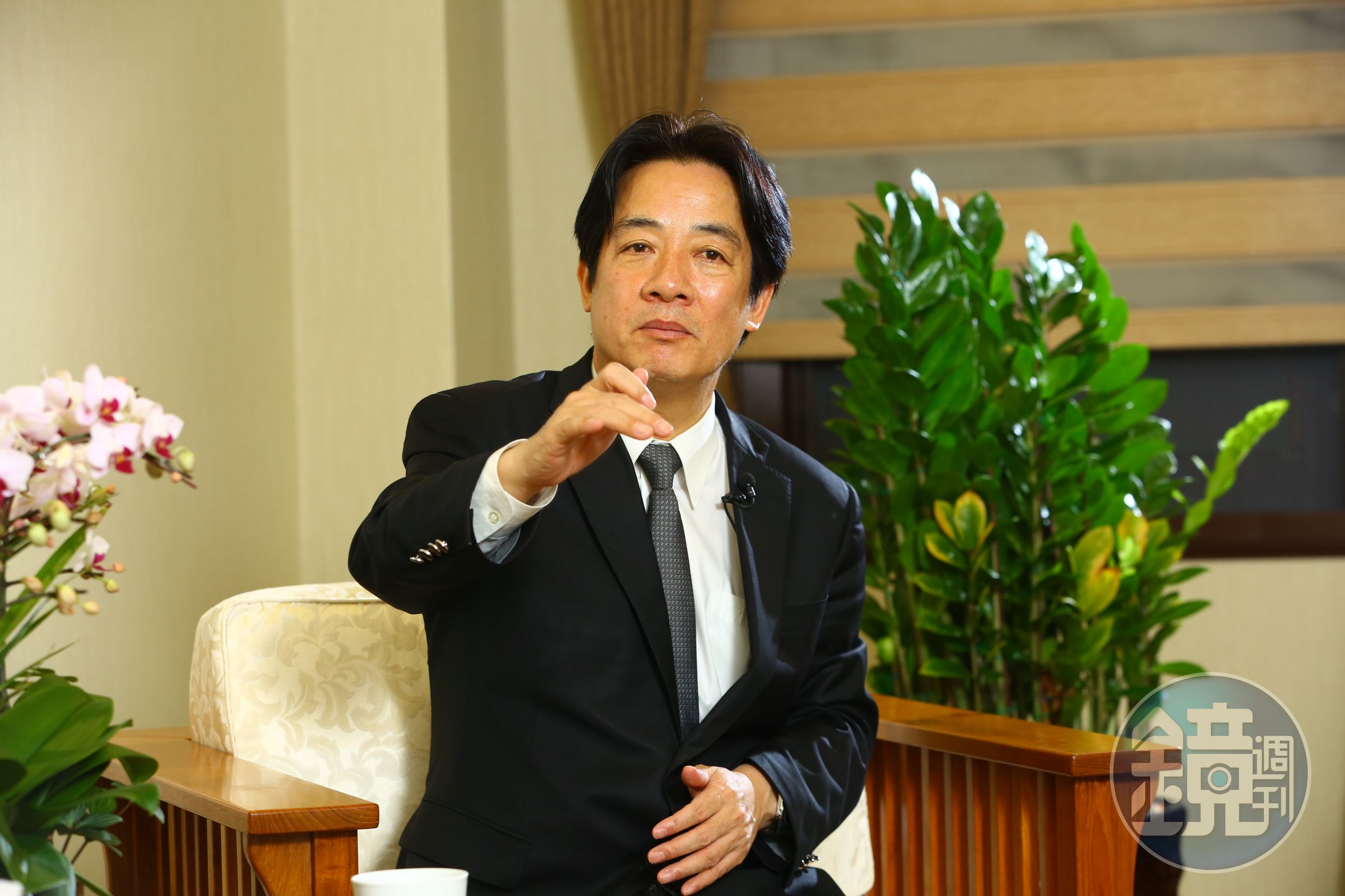 賴清德指出，應支持、補貼各縣市發展大眾運輸，至少公車要有便利系統。