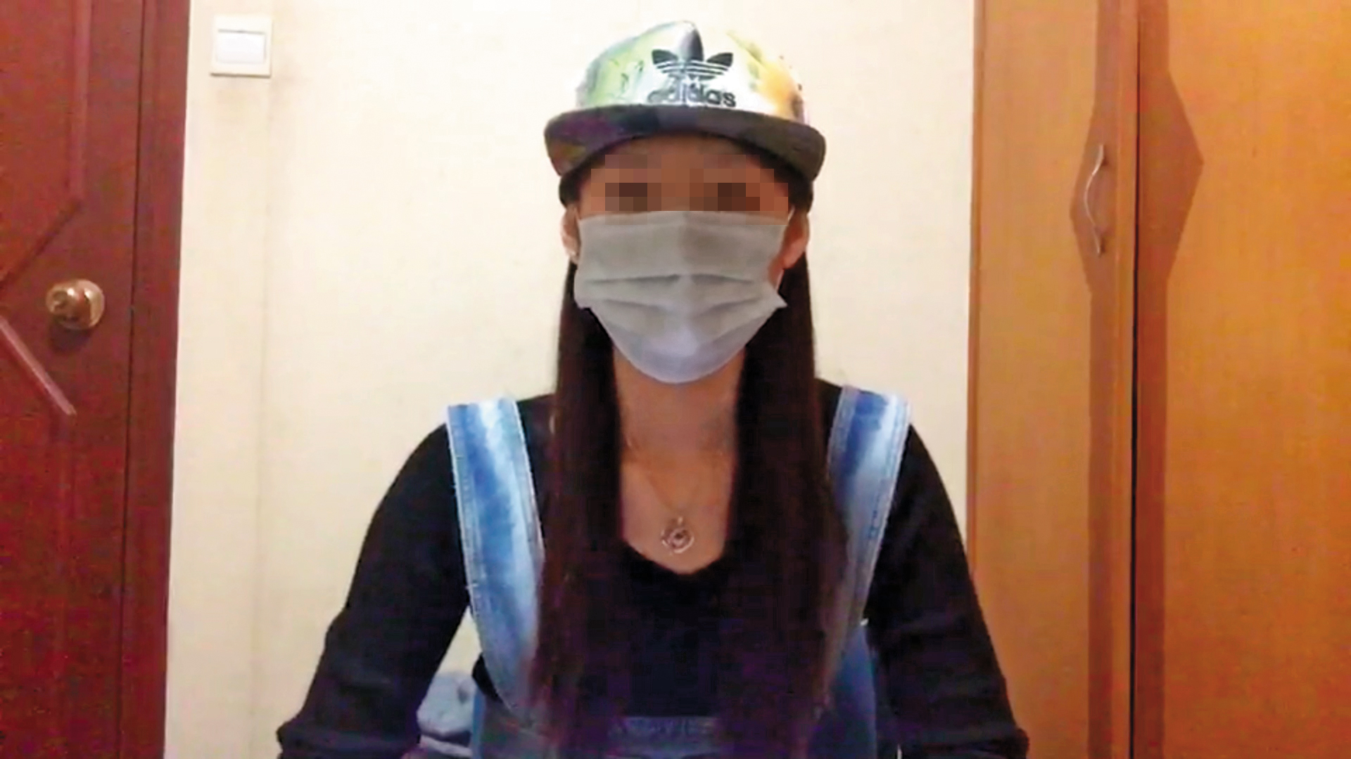 拿不回押金的外國觀光客,紛紛成立海外自救會聯控,並且拍攝控訴影片。(讀者提供)