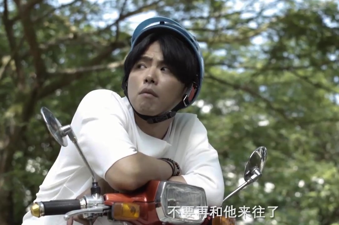 小鬼黃鴻升主演熱舞電影《舞極限》，每天苦練舞8小時，非常認真。（翻攝自電影預告）