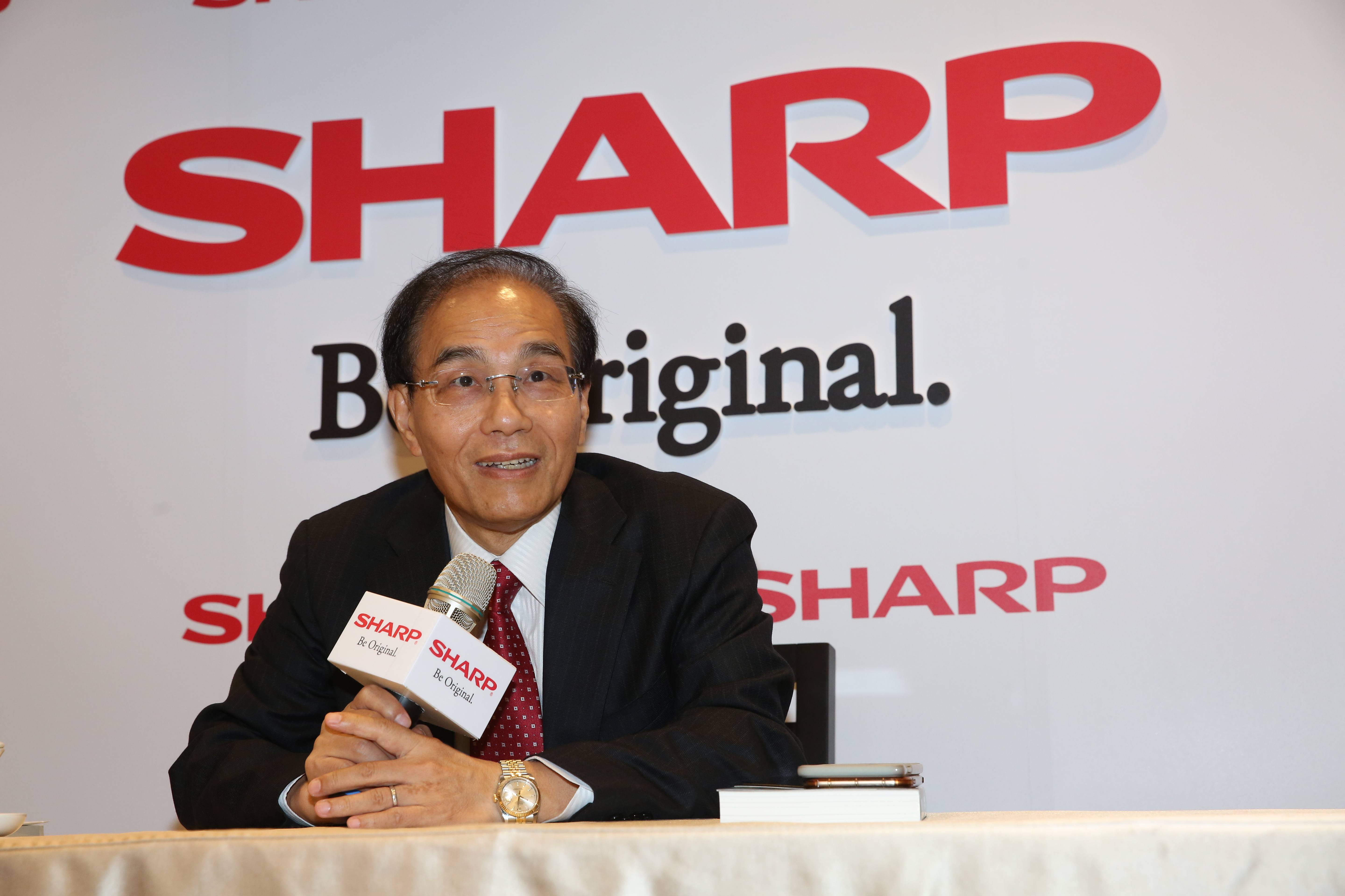 今年6月夏普股東會，戴正吳回答股東提問時首次透露，夏普將在6月底向東京證交所申請回歸東證1部。