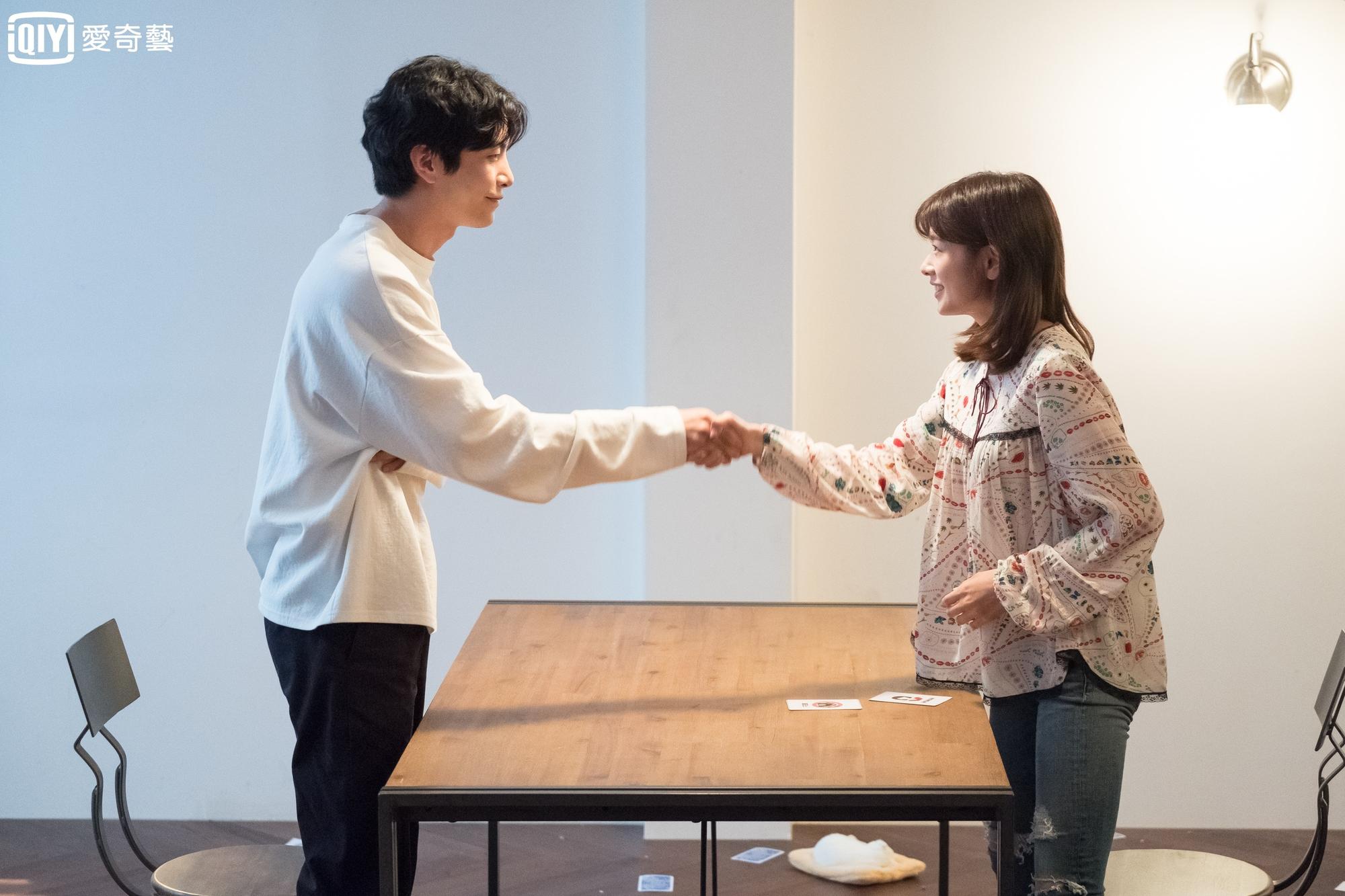從「契約婚姻」開始的《今生是第一次》,2019年1月3日起在緯來戲劇台播出。(愛奇藝台灣站提供)