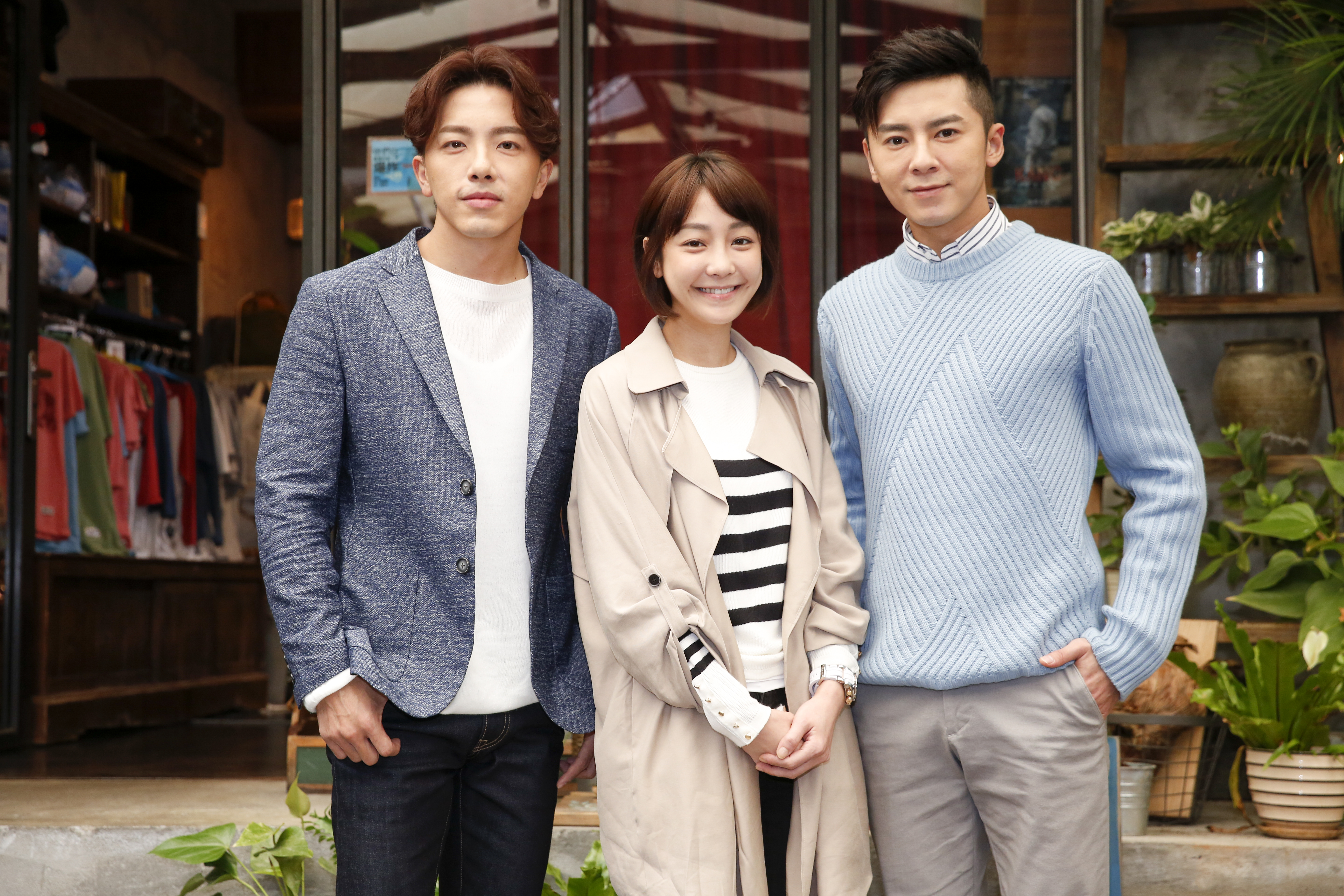 坤達、李國毅和謝欣穎合作《1006的房客》，在劇中分別飾演律師、檢察官跟記者。