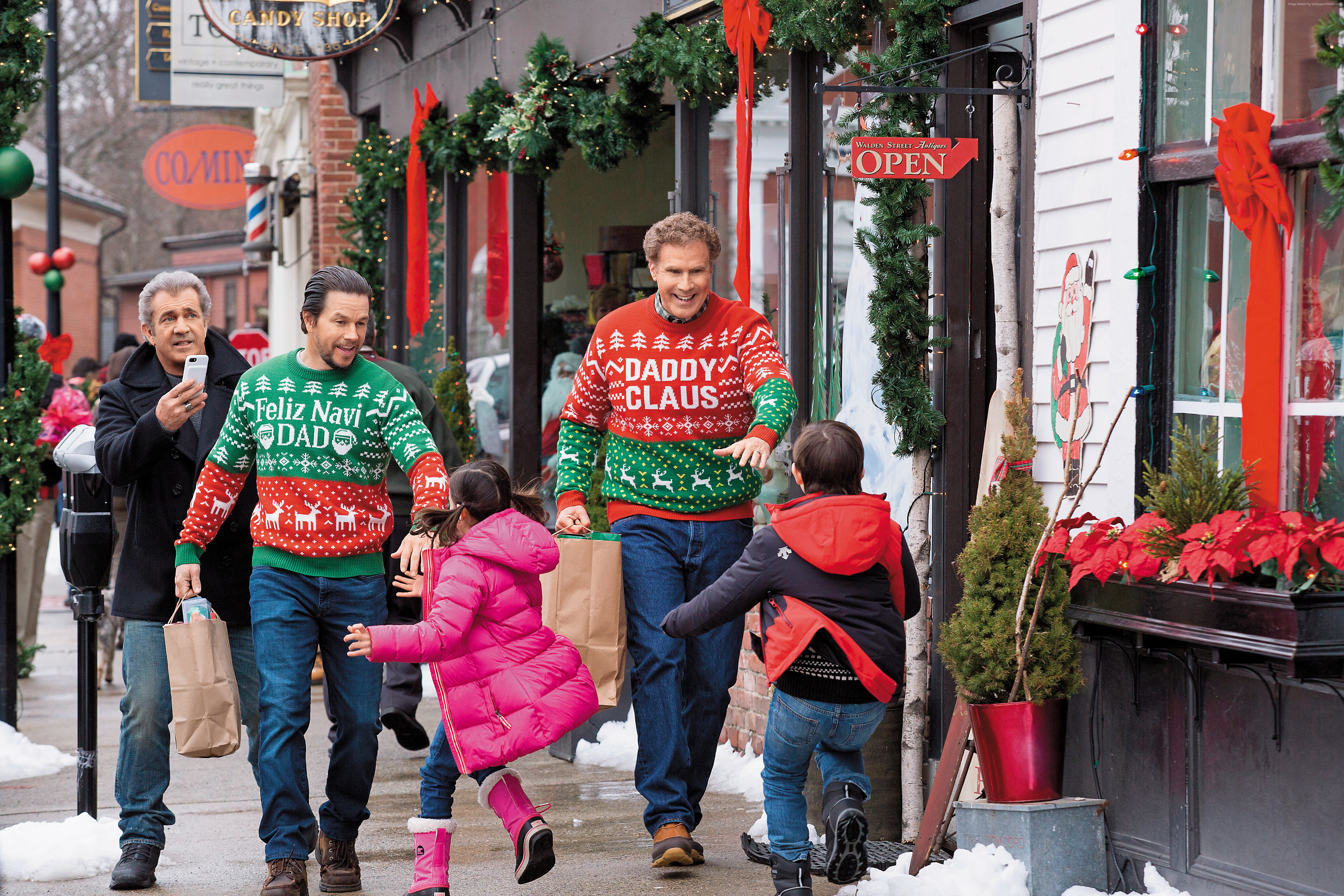 《家有兩個爸x2》讓原來對立的兩個父親成為麻吉，對上新加入的梅爾吉勃遜等人；雖是家庭喜劇的底子，男性情誼卻是主題。（UIP提供）