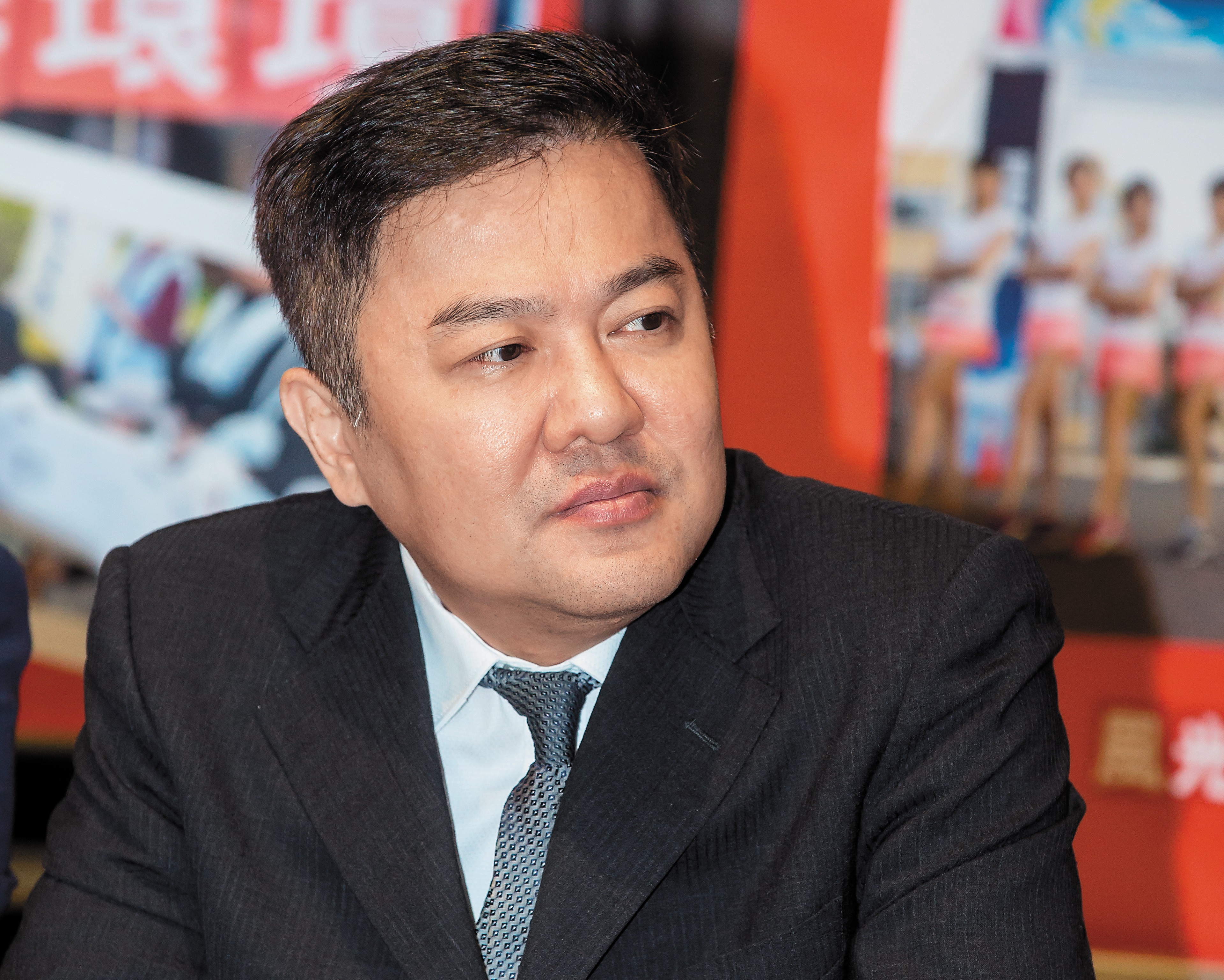 遠航的資金遭挪至董事長張綱維的樺壹租賃公司，出現高達31億元的財務黑洞，恐釀停飛危機。