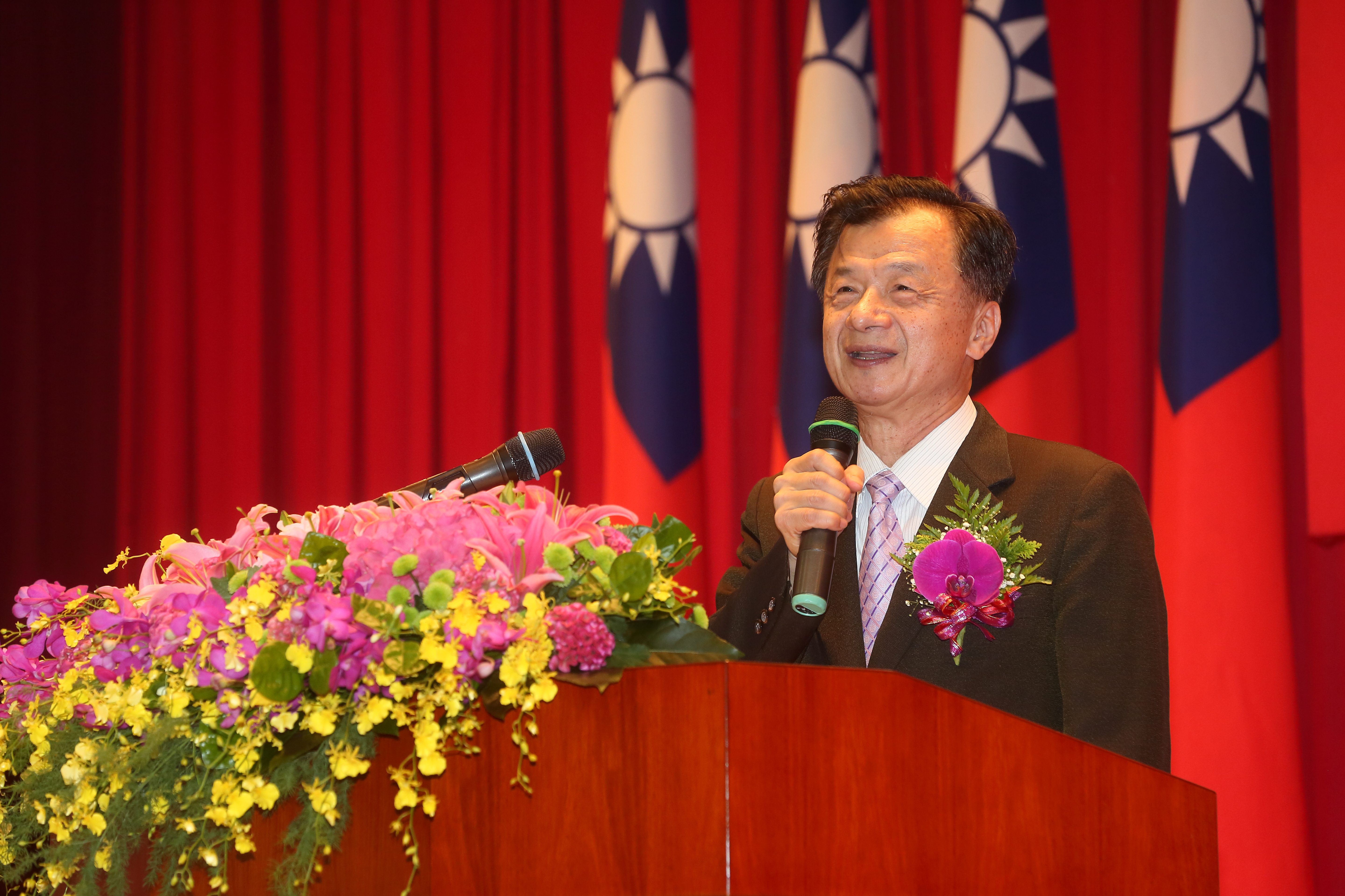 邱太三主持部務會報時，公開表態支持檢察機關一二審輪調。