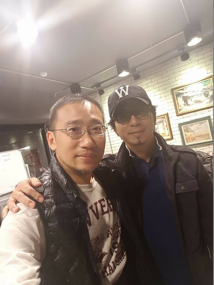 金牌製作黃裕昇（左）和開心麻花創辦人張晨合作《西哈遊記》。　