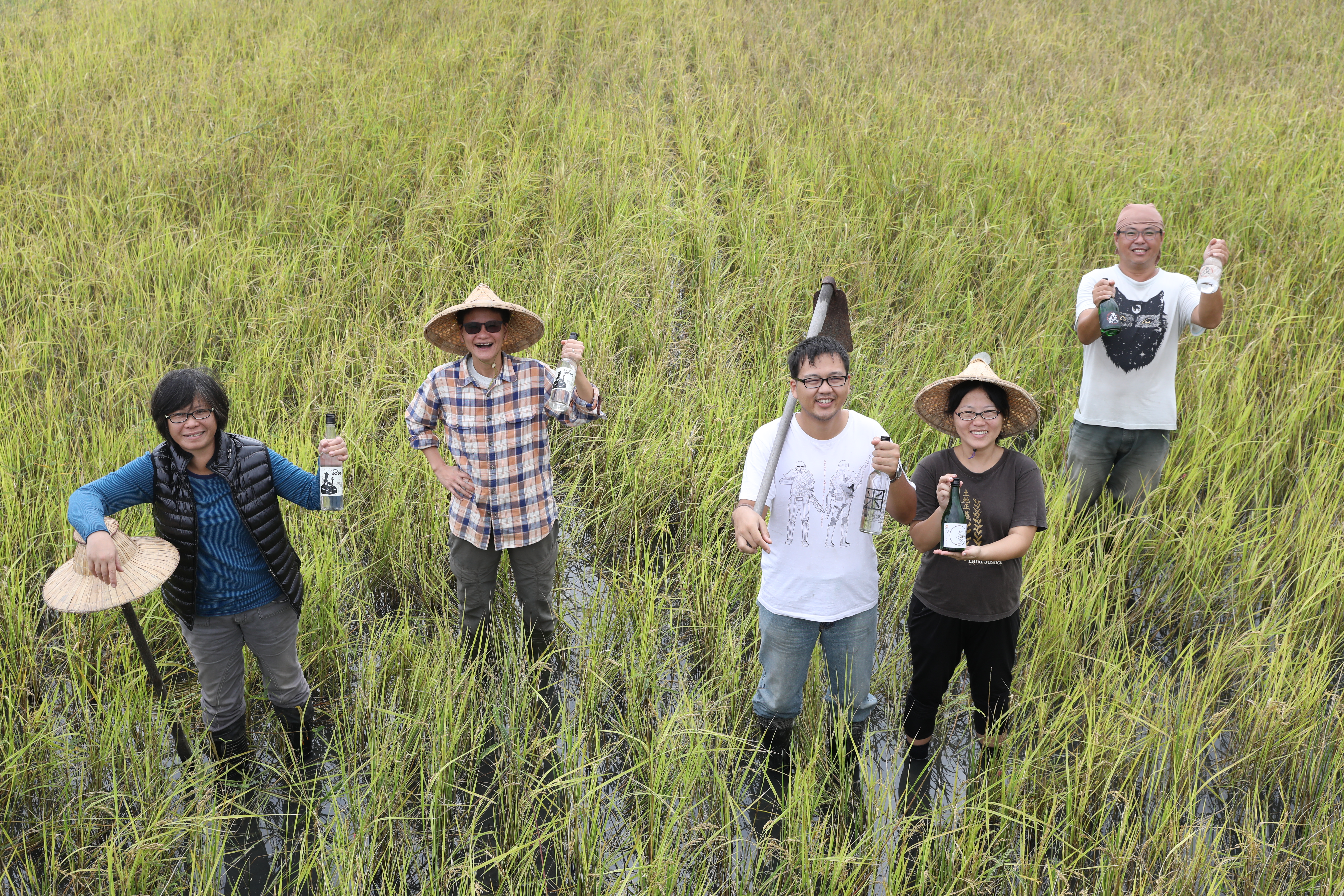 蘭陽平原孕育好米、好水，小農米酒百花齊放，地酒文化獨樹一格。