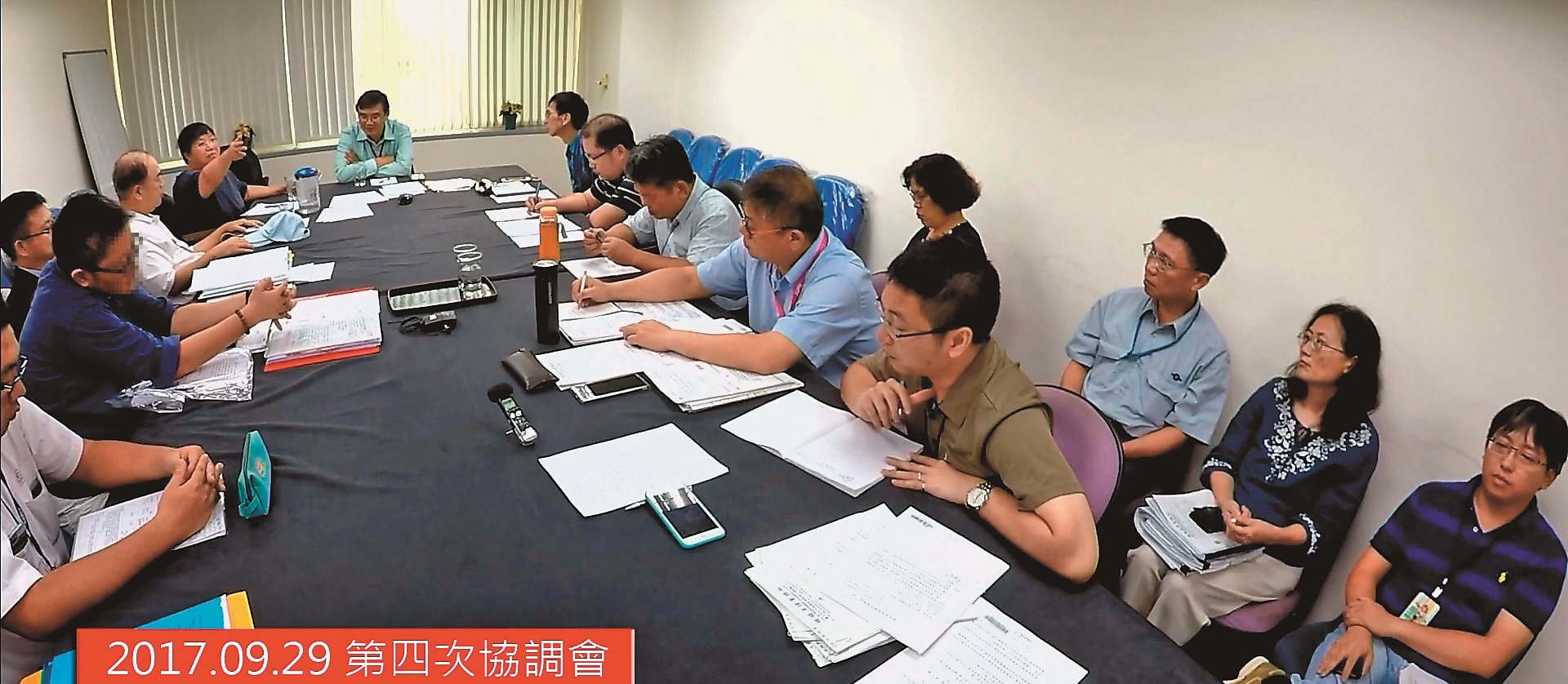 北市府召開協調會，終於揪出是捷運局承辦人幫議員製作同意書。（讀者提供）