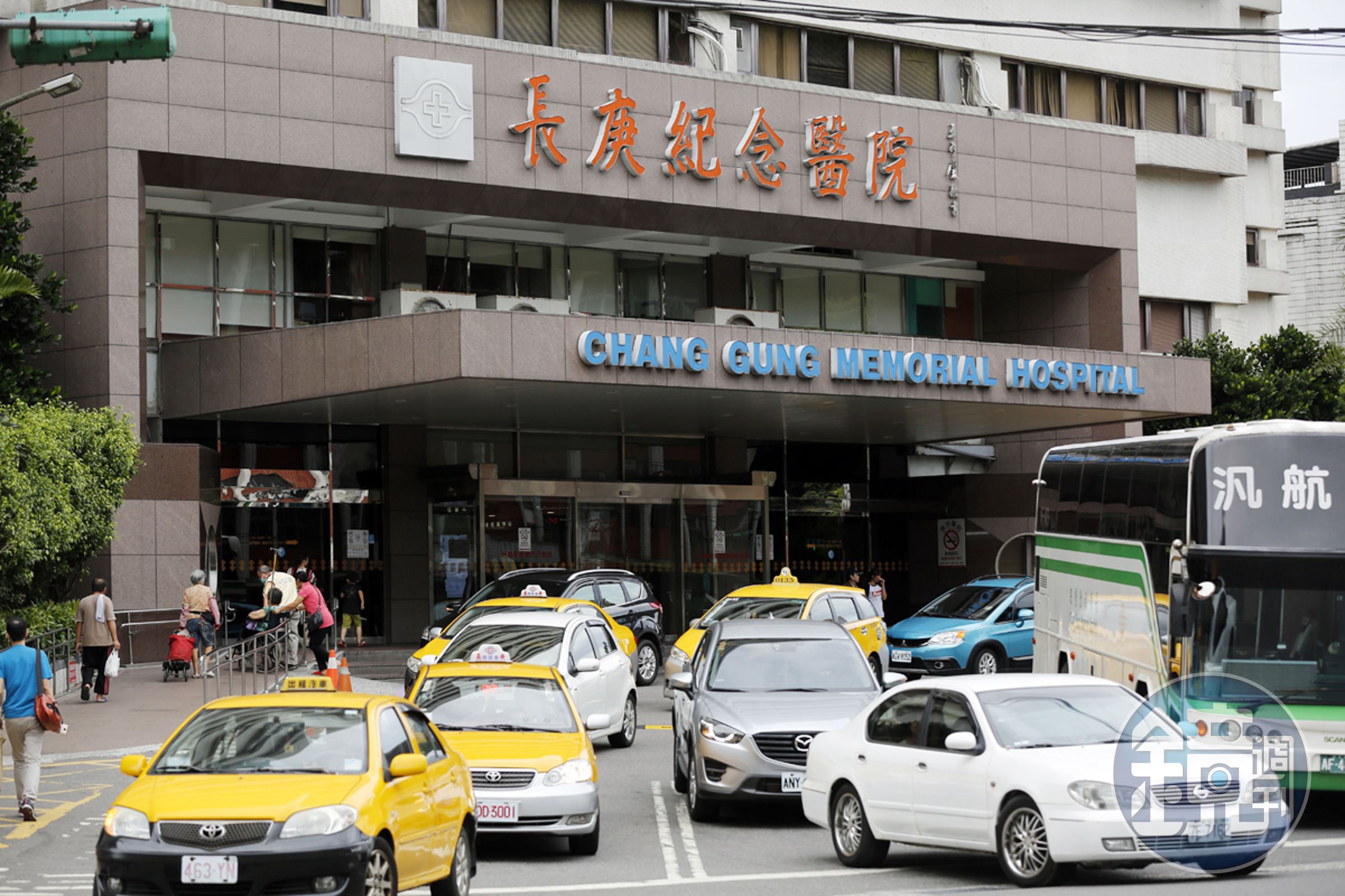長庚醫院近期風波不斷，主管機關、立委決定修改《醫療法》。
