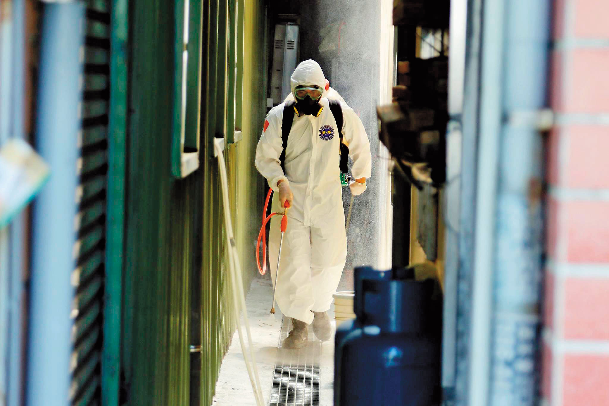 朝鮮半島緊繃局勢一觸即發，核生化都是北韓可能使用的武器選項，台灣當然不可能置身事外。（翻攝國防部發言人臉書）