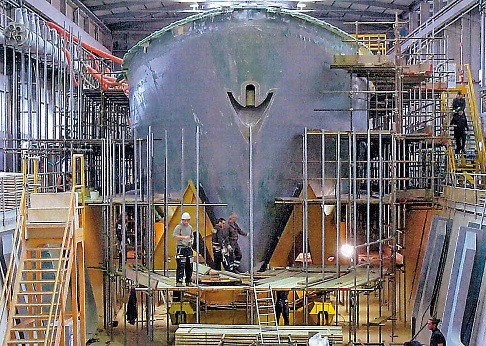 慶富承造海軍獵雷艦聯貸205億元，僅花3億元在造艦上，非常誇張。（慶富集團提供）