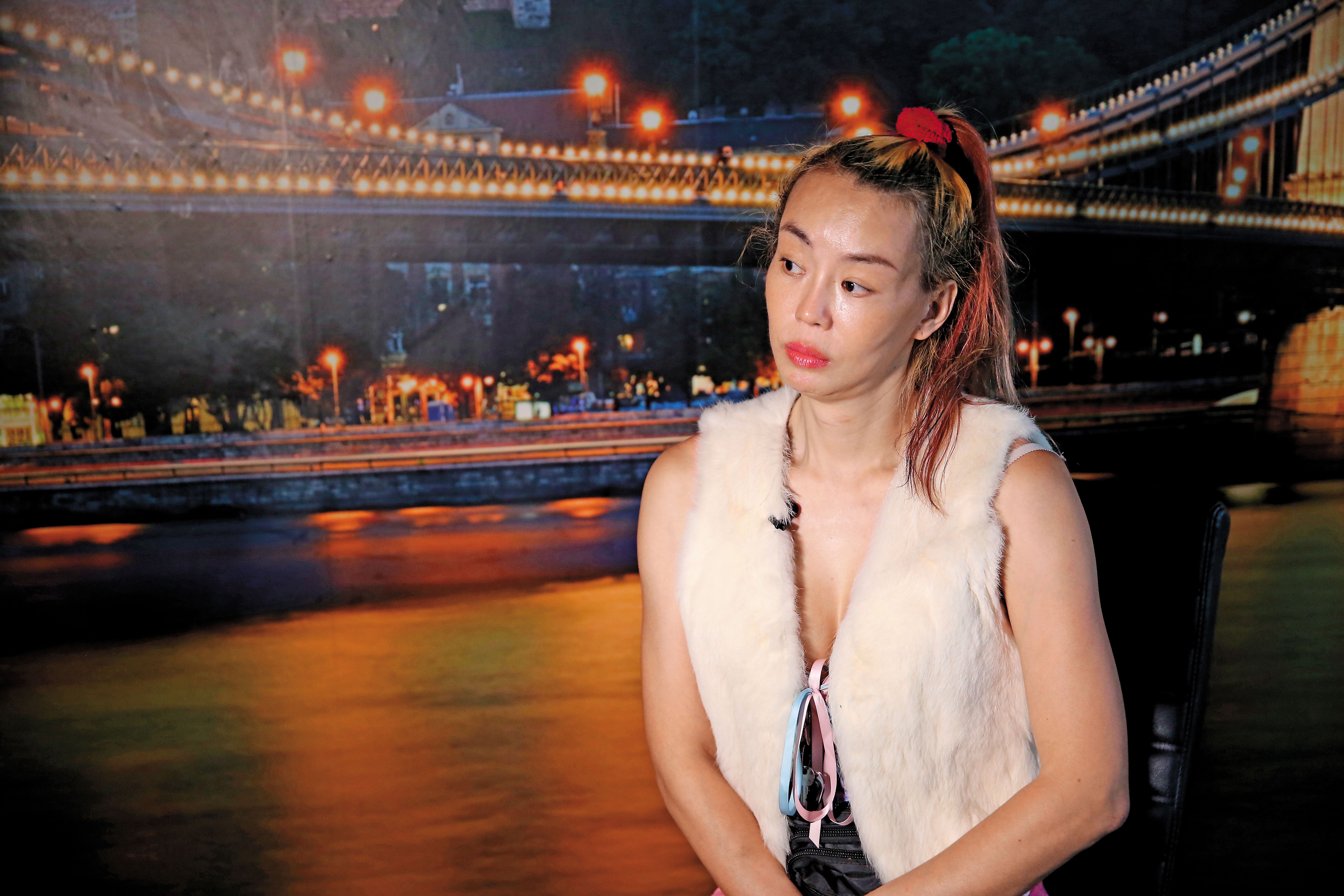 法拉利姐接受本刊專訪時，提到自己在演藝圈的心路歷程。