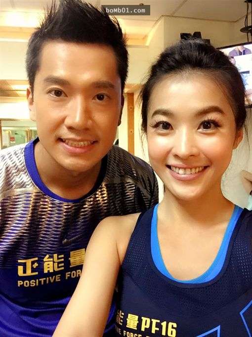 小嫻剛結束花蓮錄影，正在回台北的路上，她發文表示從被爆離婚至今，她收到很多關心，內心一言難盡。