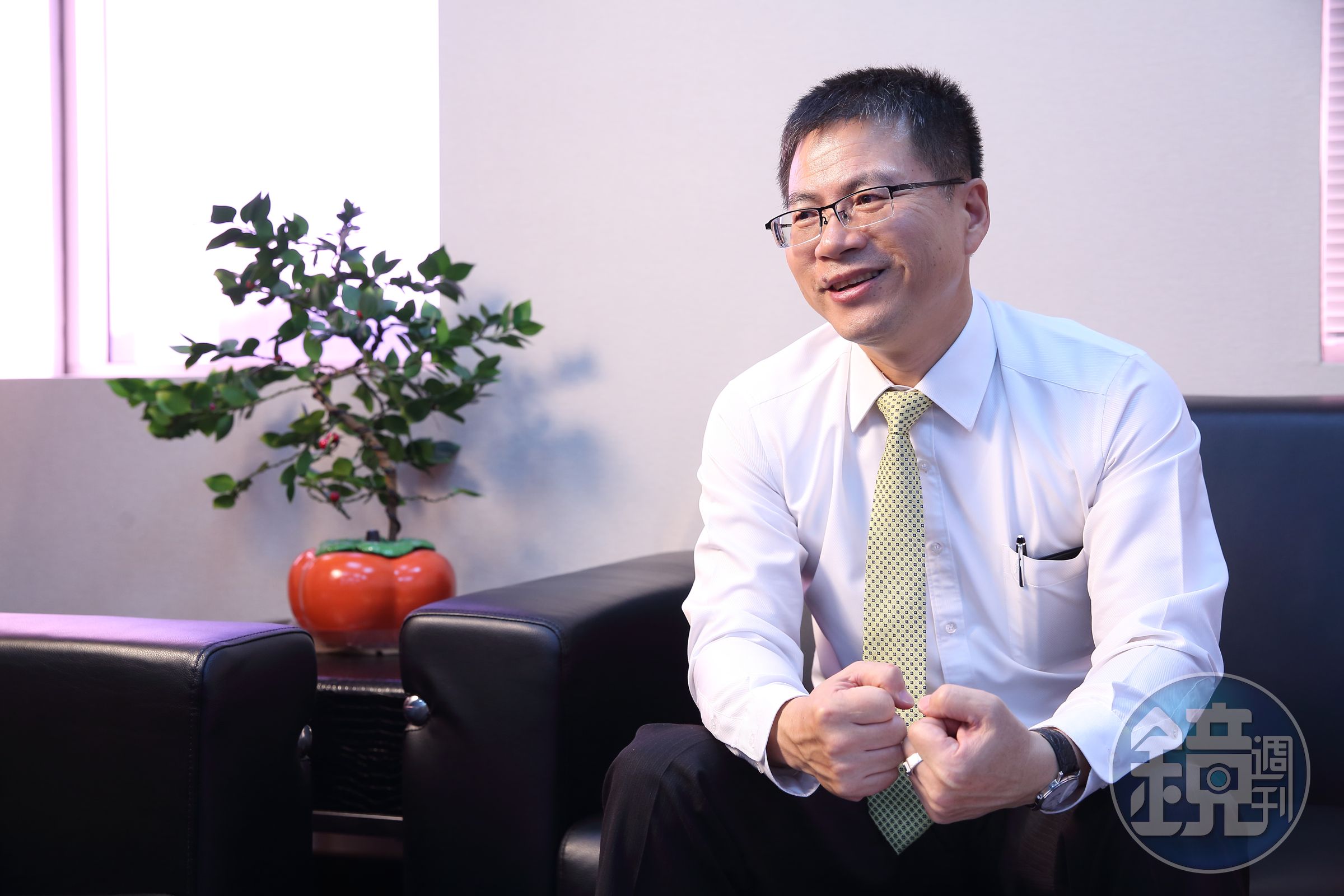 李傳德在經歷同業挖角、左右手叛逃後，體認到一家企業就是要賺錢，要多分紅給員工，才能留住他們。（李傳德提供）。