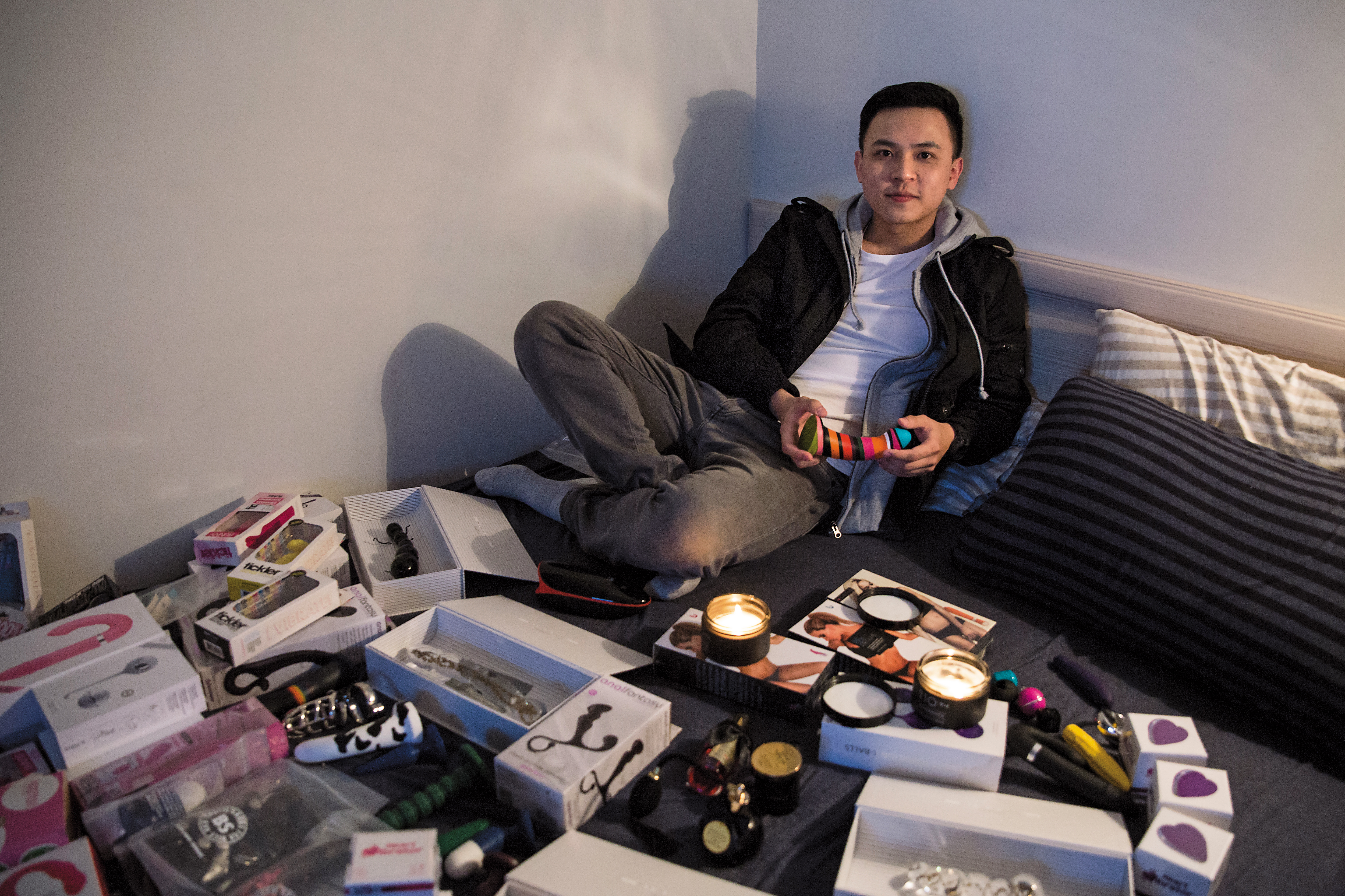 從不喜歡性到享受性，王政凱說，情趣用品幫助他更了解自己。