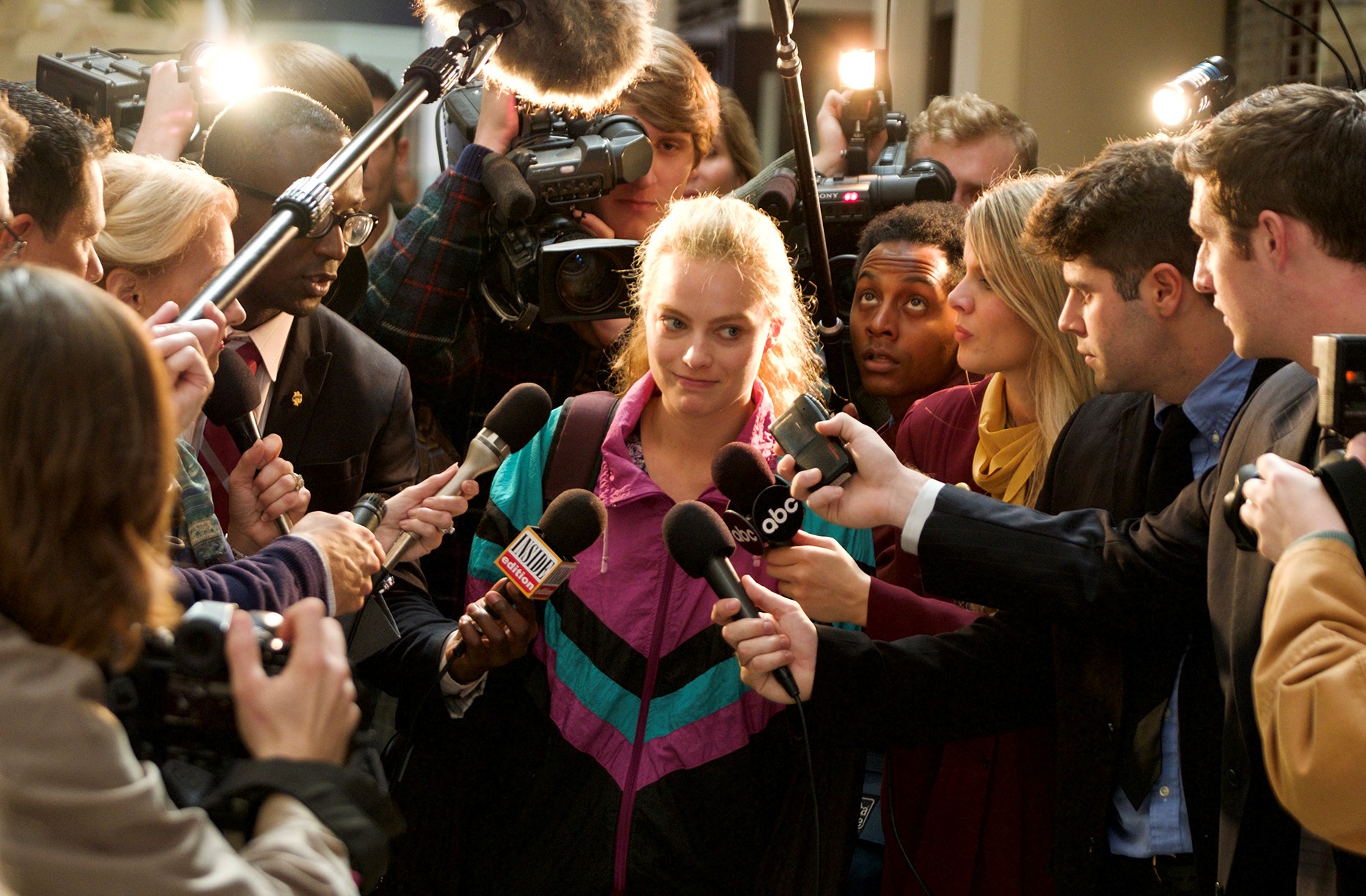 「小丑女」瑪格羅比這次改玩花式滑冰，在《老娘叫譚雅》演出花式滑冰選手的她繼金球獎後再度闖進演員工會獎的影后戰線。（海樂提供）