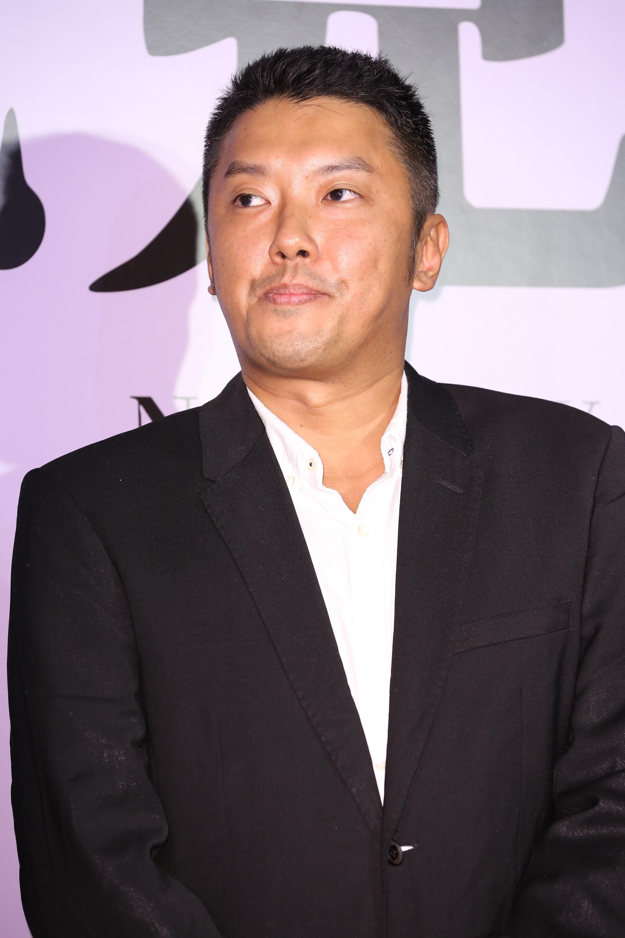 曾是侯導愛將的段鈞豪在本片也有演出，與姚采穎分手的他胖了不少，差點讓人認不出來。
