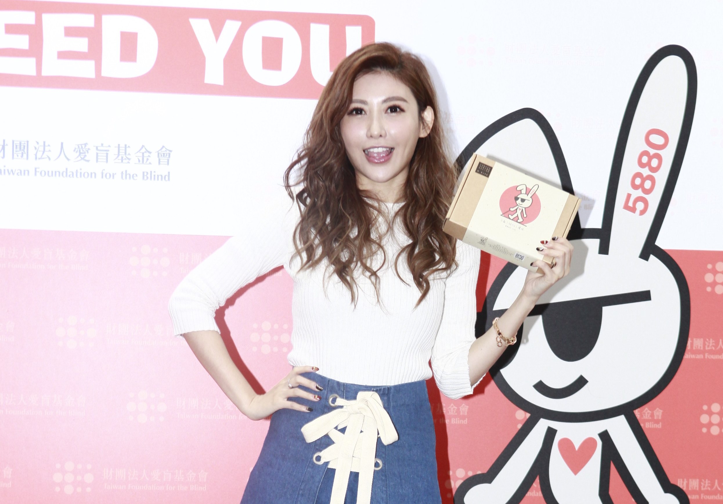 近來忙著準備尾牙跟跨年演出，愷樂揚言會「穿得很有誠意」。