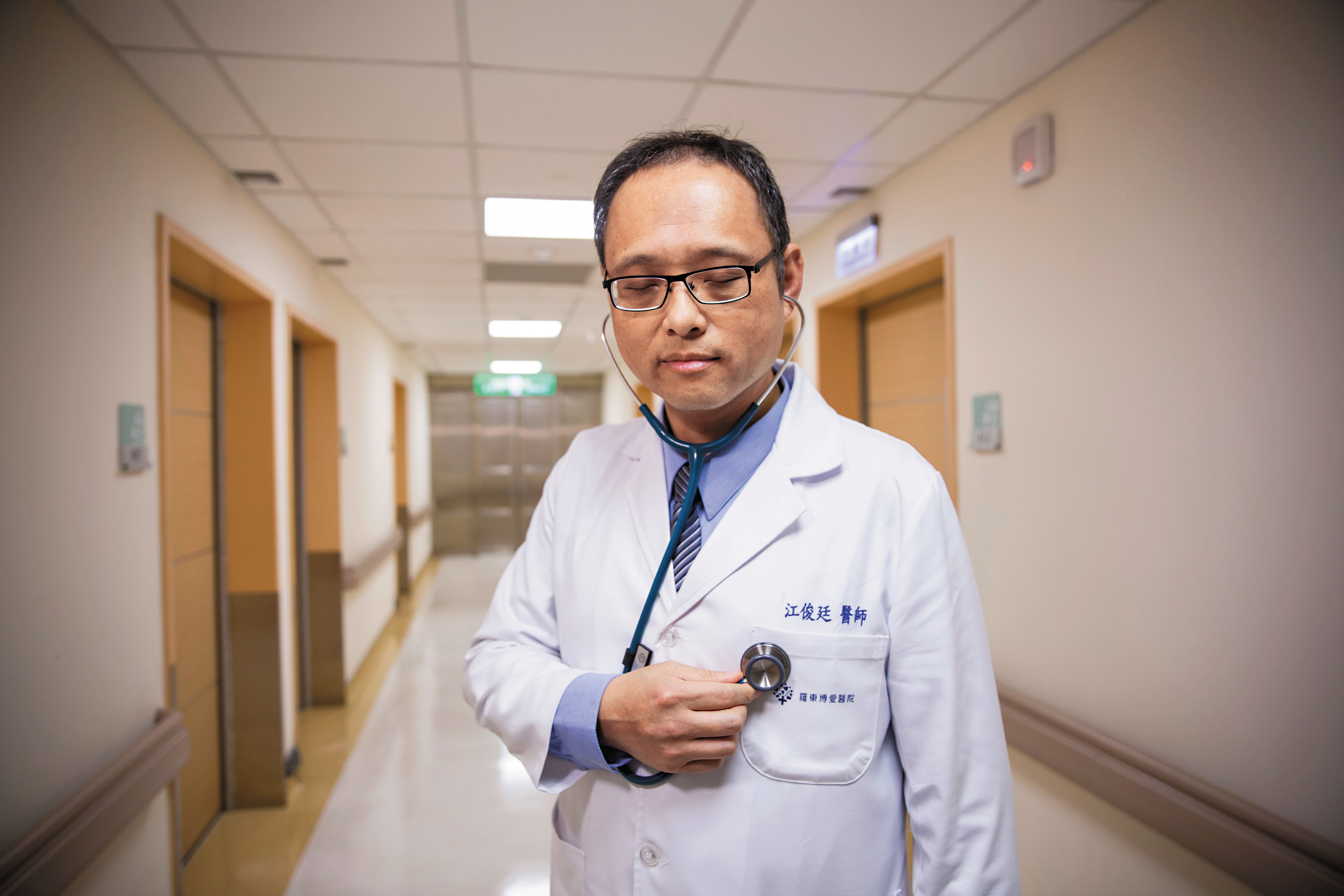 罹癌之初，江俊廷原想選擇放棄，如今再聽到自己的心跳，他坦言：「覺得很感動。」