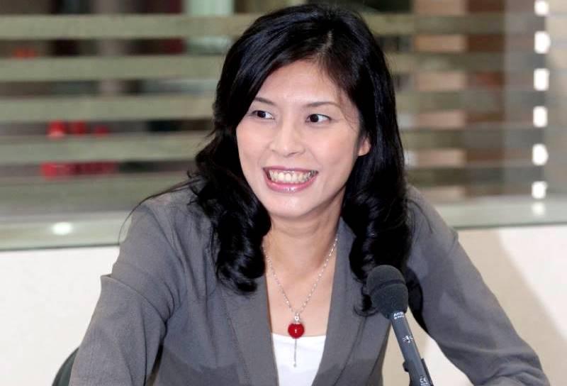 前行政院發言人鄭麗文在臉書發布聲明,要參選台北市長。(翻攝鄭麗文臉書)