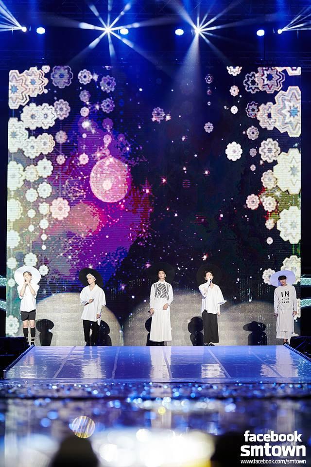 SHINee出道9年,五人的好感情像親兄弟,更曾是少數長壽團裡成員未變動的男團。(翻攝自官方FB)