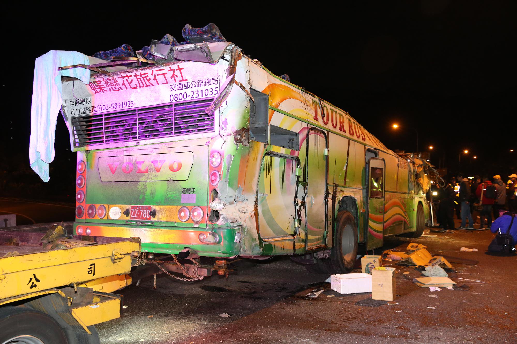 疑似因過勞引發傷亡最嚴重的案例，莫過於今年2月，蝶戀花公司遊覽車在武陵農場一日遊的回程中發生翻覆，造成33死11傷。