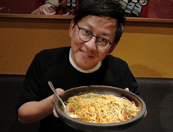 詹姆士簽新經紀公司成曾國城師弟，計畫創拌麵品牌搶市場。