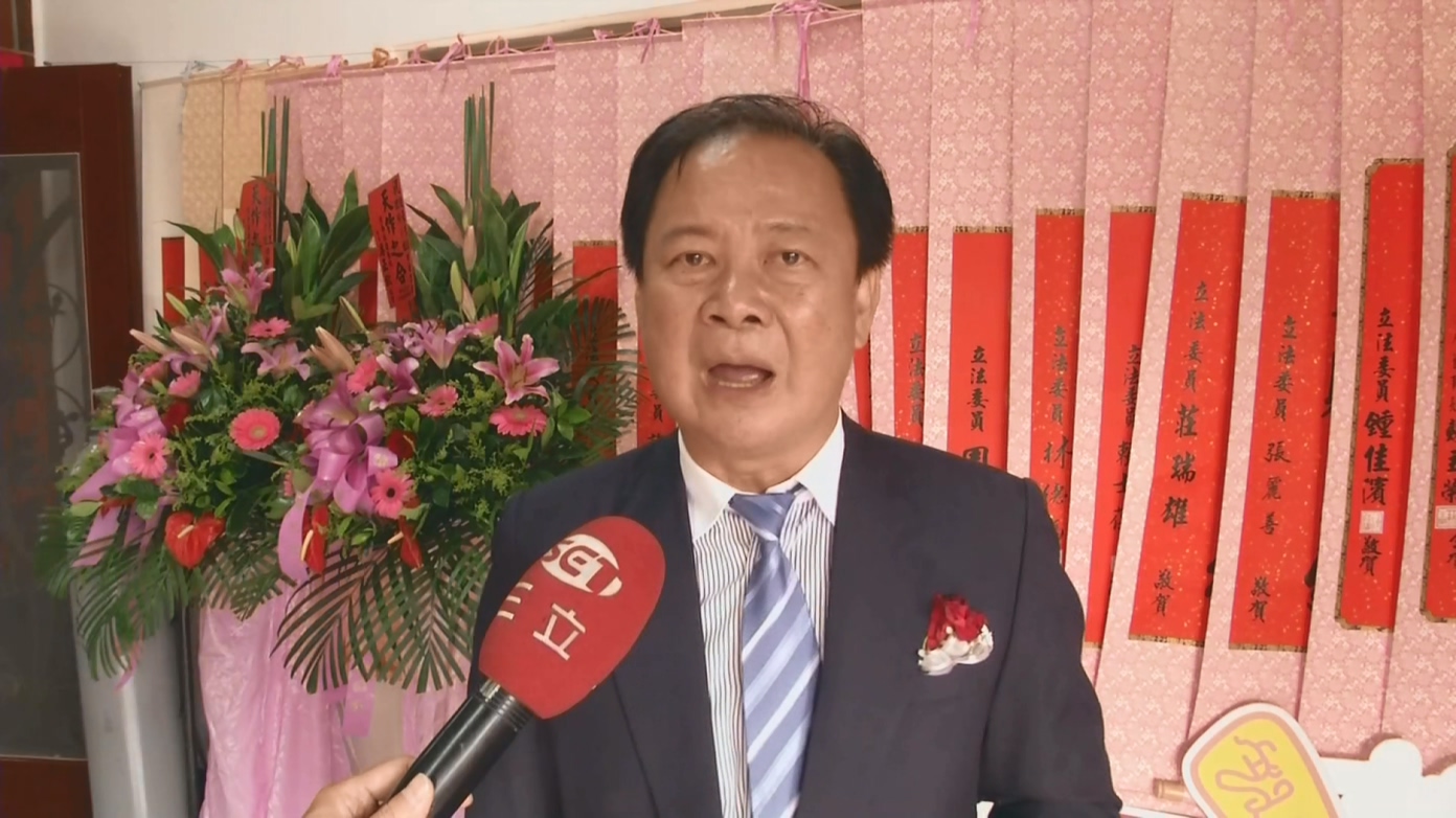 張榮志事後出面向鎮民道歉，但他也質疑有心人從中炒作。（翻攝畫面）