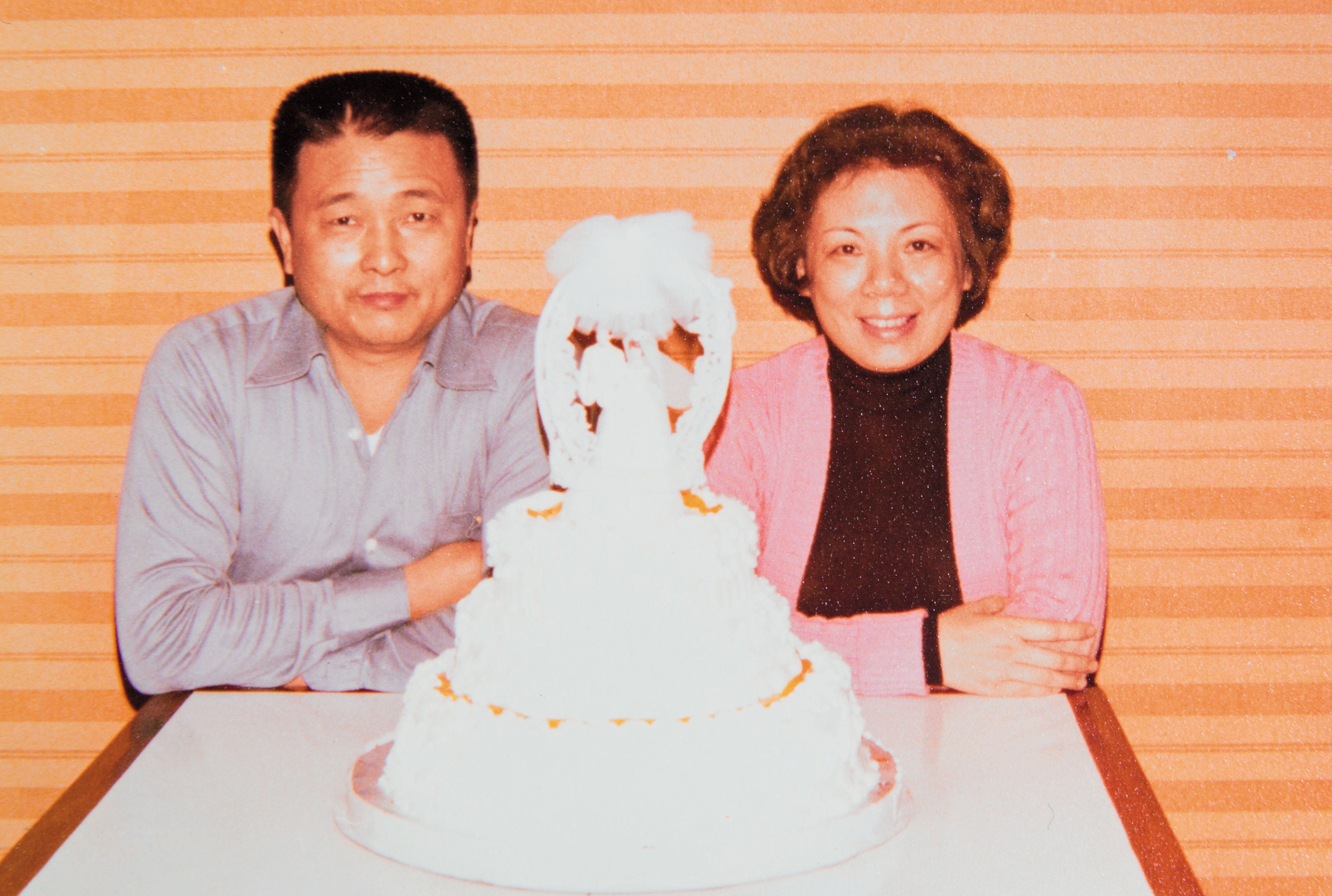頂呱呱創辦人史桂丁（左）與妻子史區雪吟（右）原本都是公務員，中年轉行創業。（頂呱呱提供）