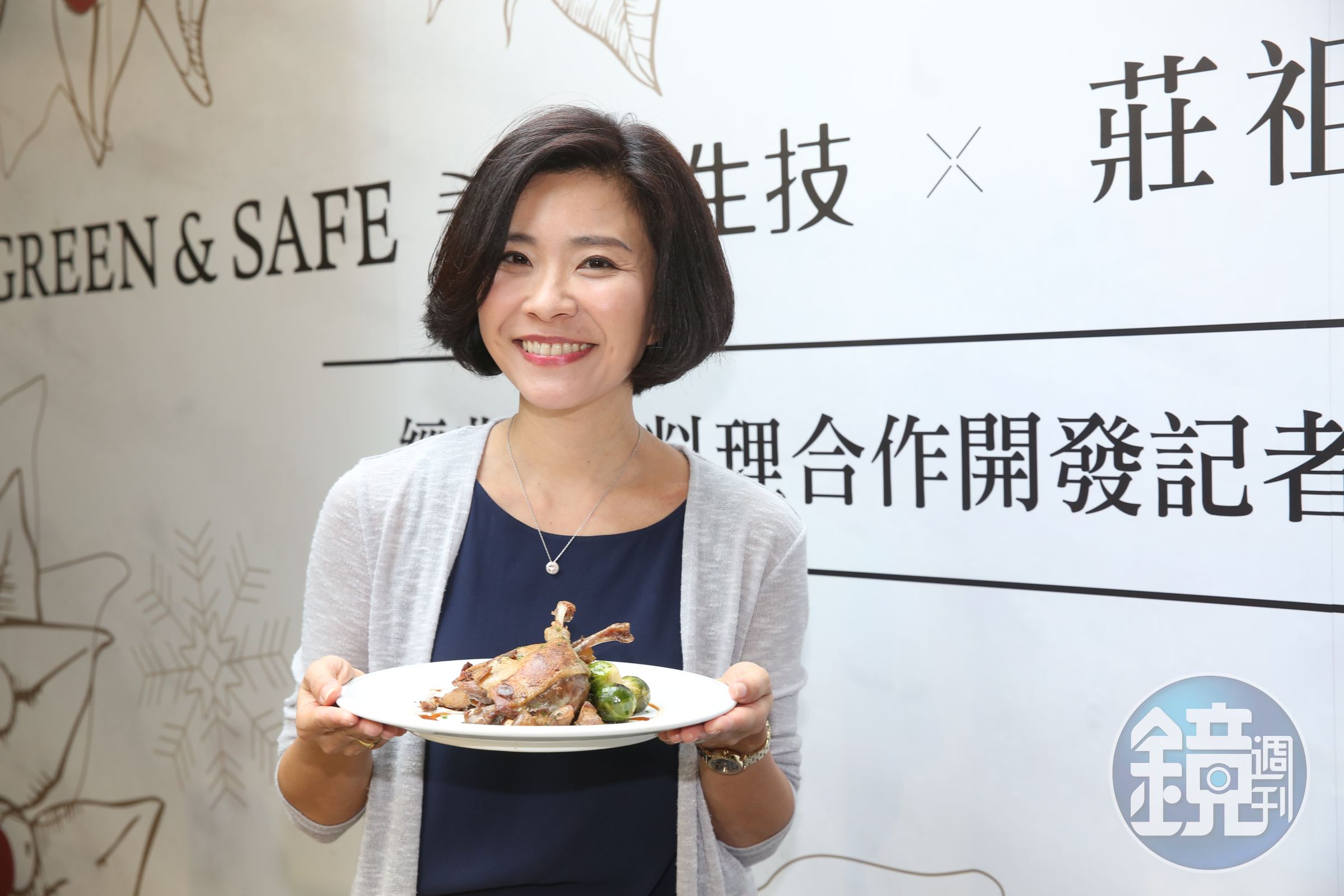 這幾年一直鼓勵回家做菜、自己動手幫食材把關的美食家莊祖宜，首度跨界與永豐餘生技的Green & SAFE合作推出「省時達人」系列耶誕餐。