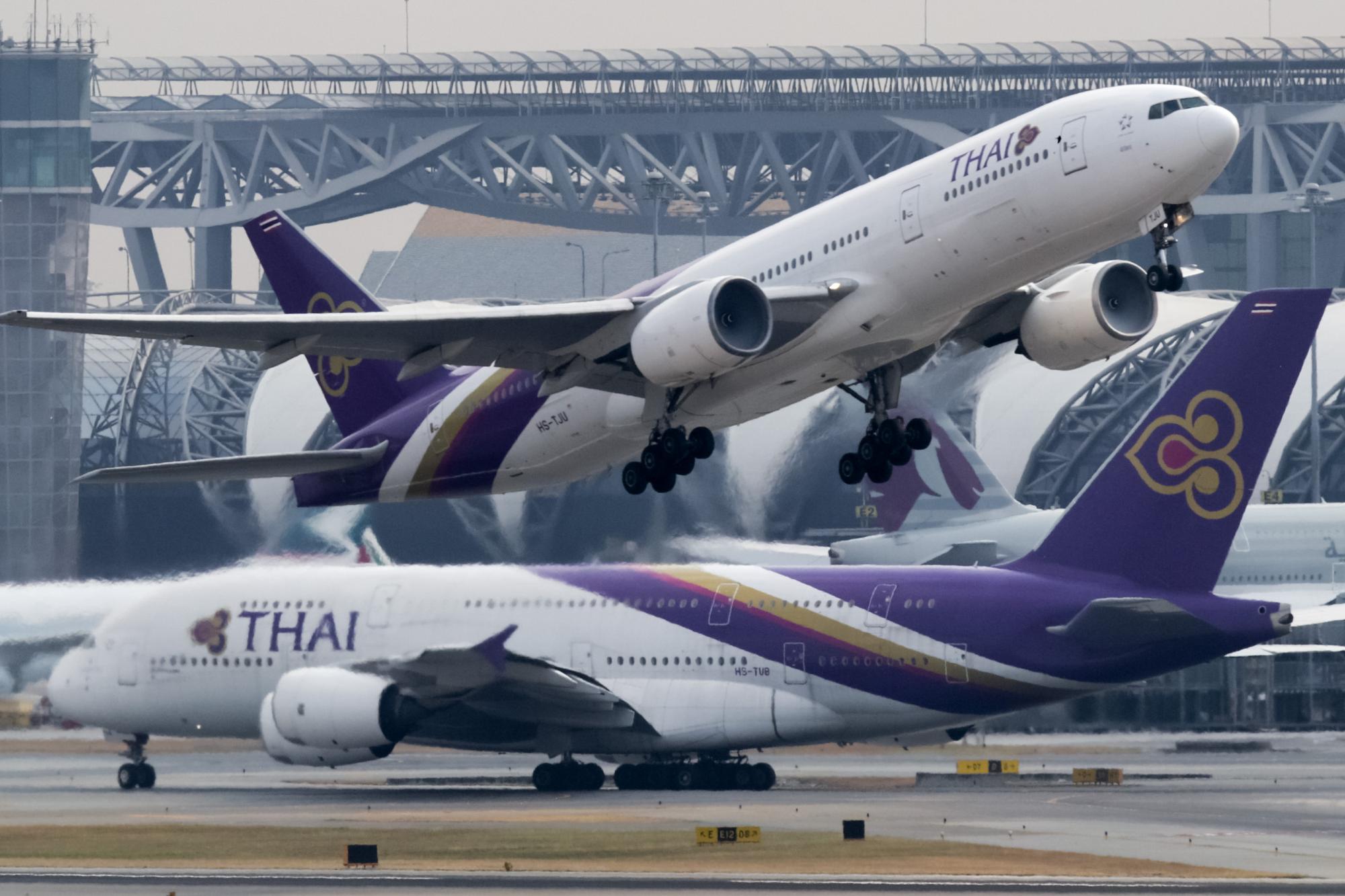 榮剛公司負責生產波音以及空中巴士飛機起落架的特殊鋼。(泰航)