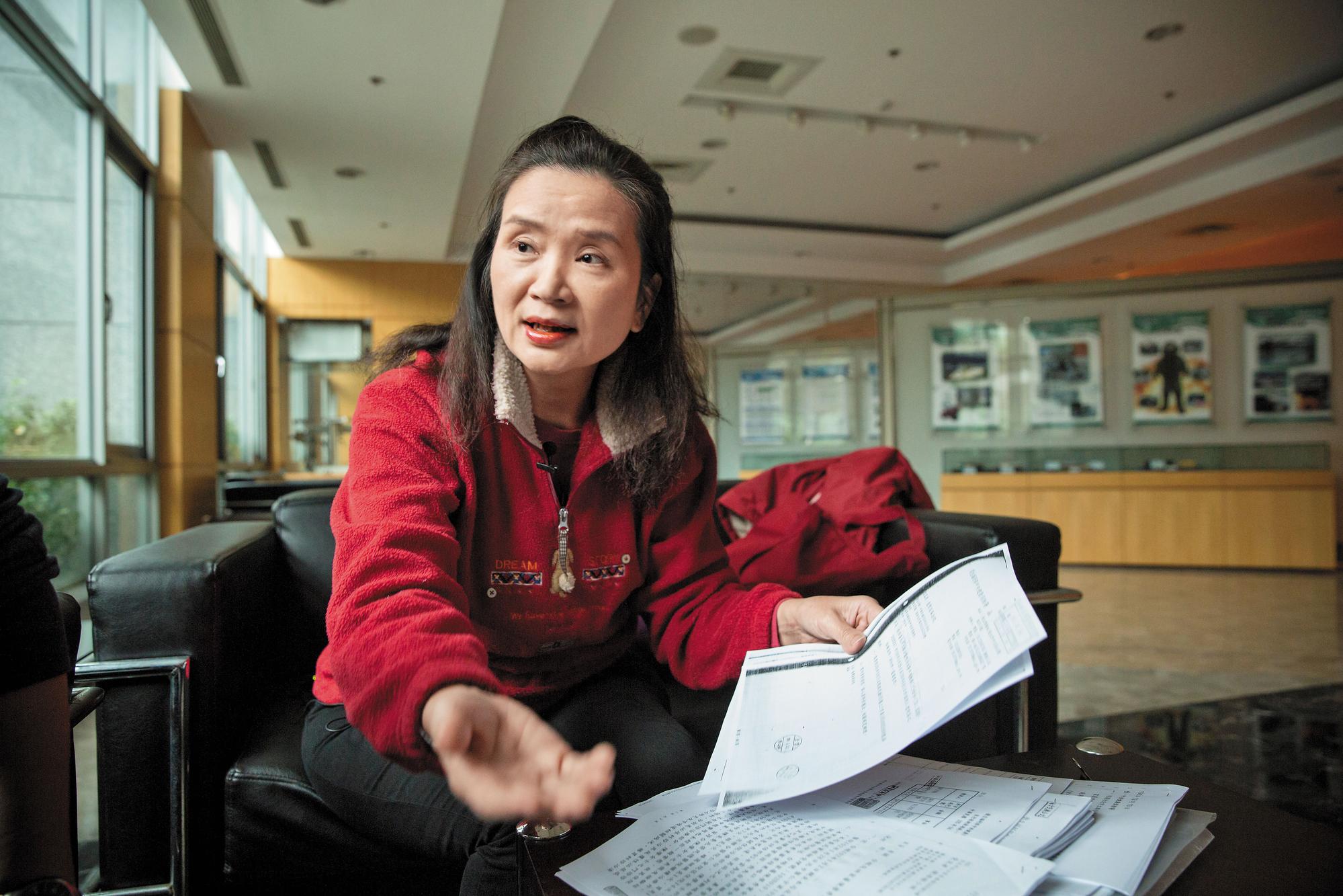 陳小姐指出，她向法院請調母親的醫藥明細，竟發現聯合醫院涉不實申報。
