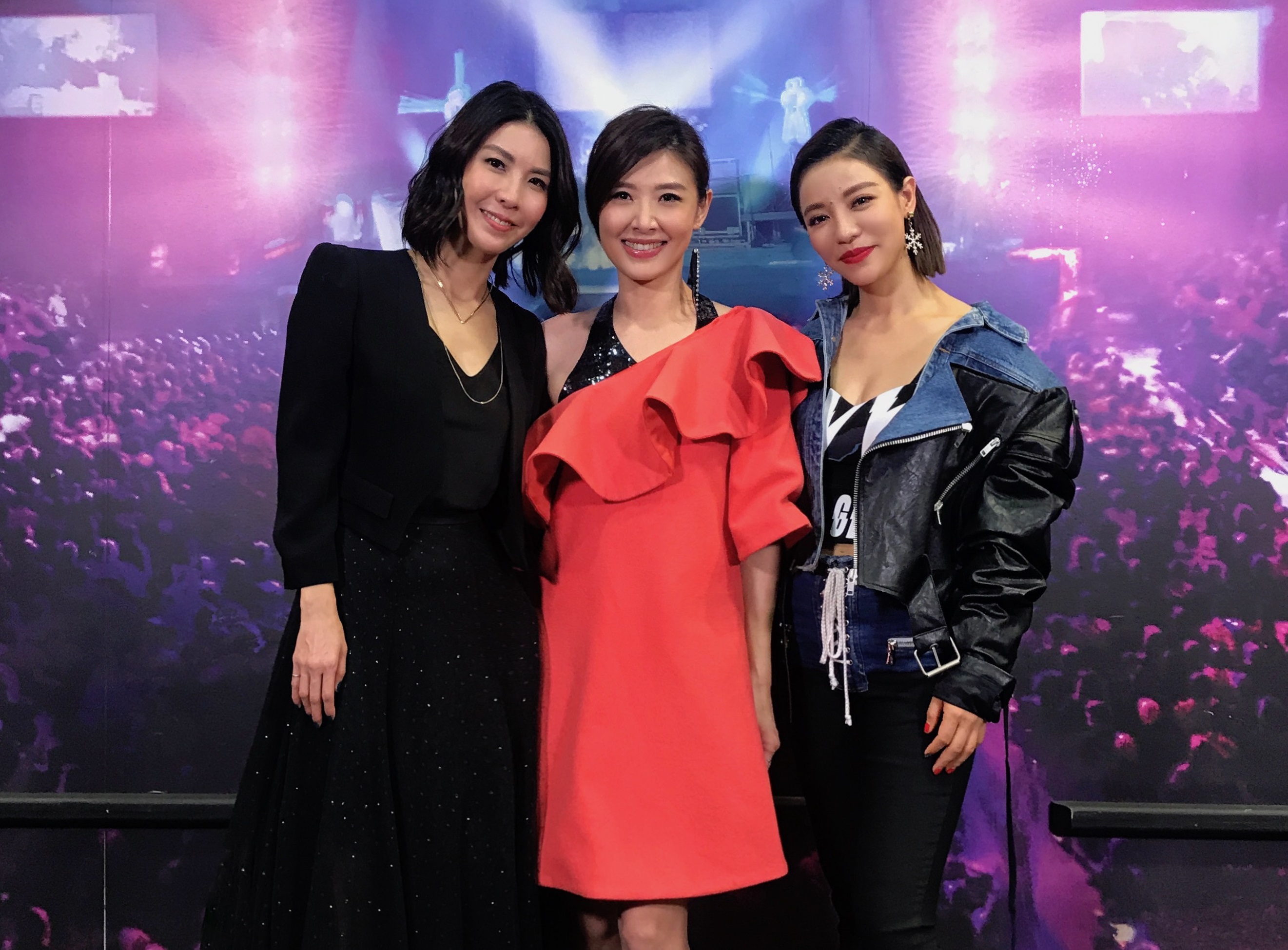 許茹芸（左起）、蘇慧倫及丁噹三代情歌天后齊聚美國開唱。（相信音樂提供）