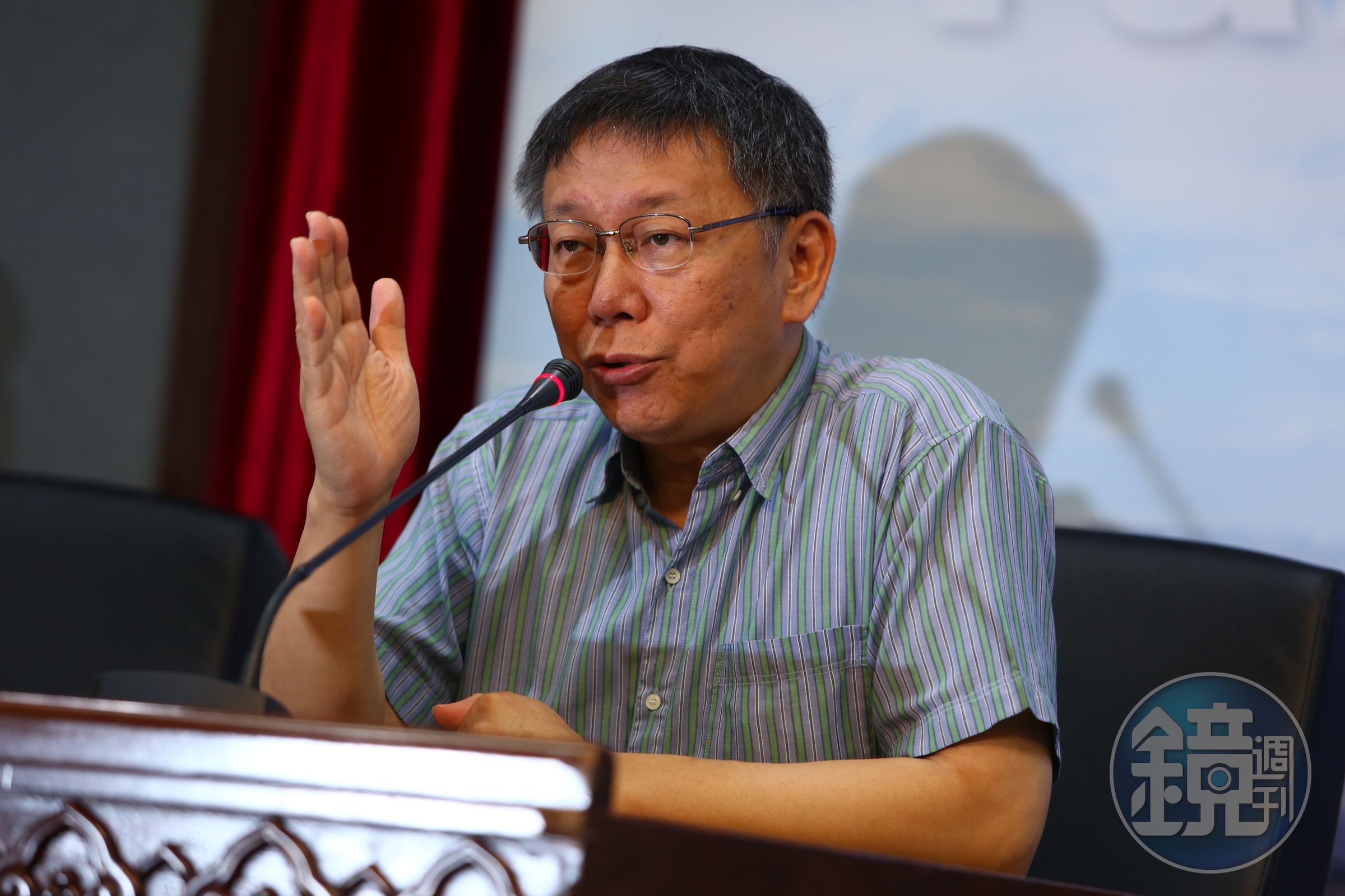 台北市長柯文哲上任後積極在南港區推動「東區門戶計畫」，但位於門戶內的台肥新村都更卻卡關13年。