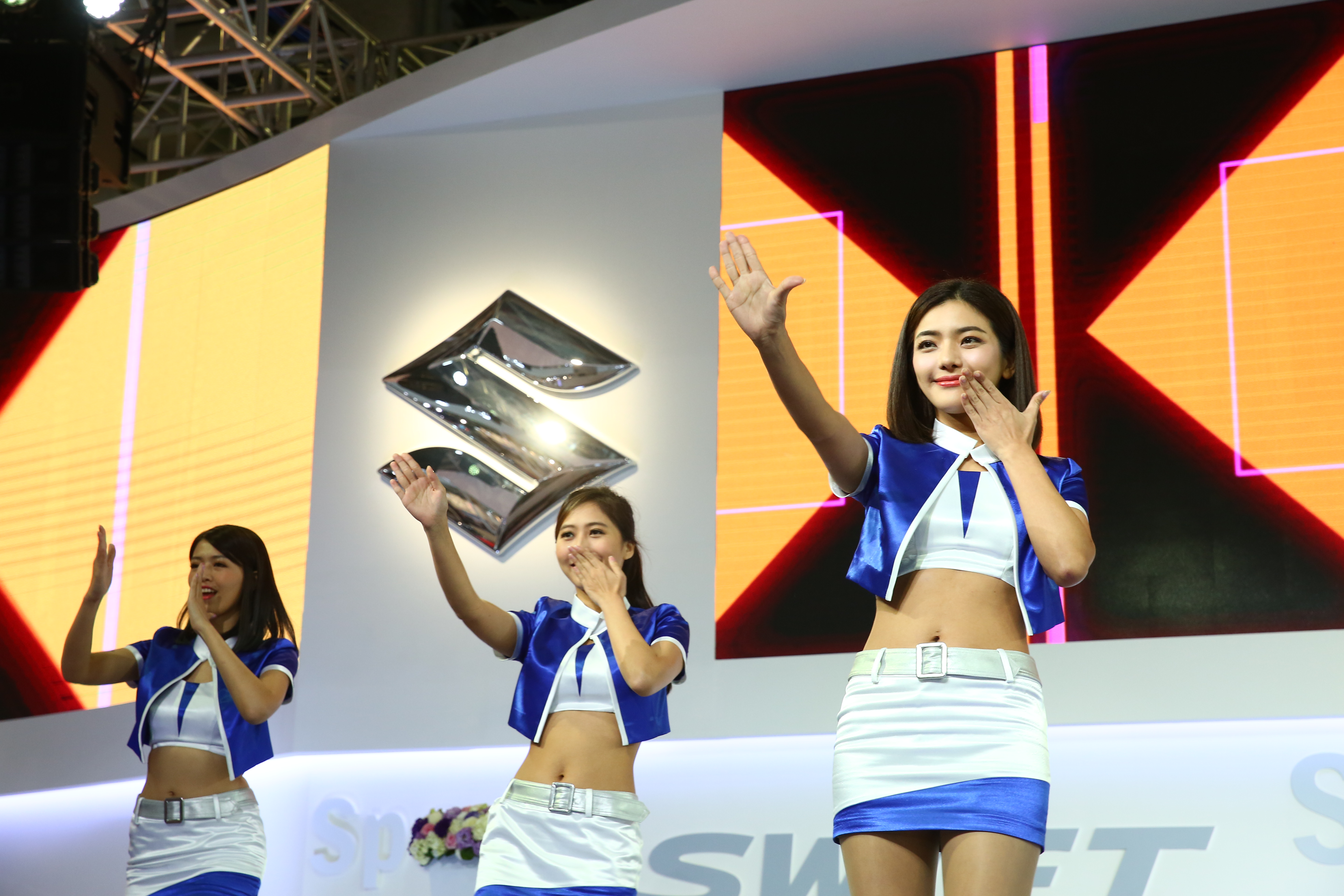 台北車展正式登場，不少車商也都從國外引進了酷炫的概念車與國內少見的靚車，讓車主們一飽眼福。