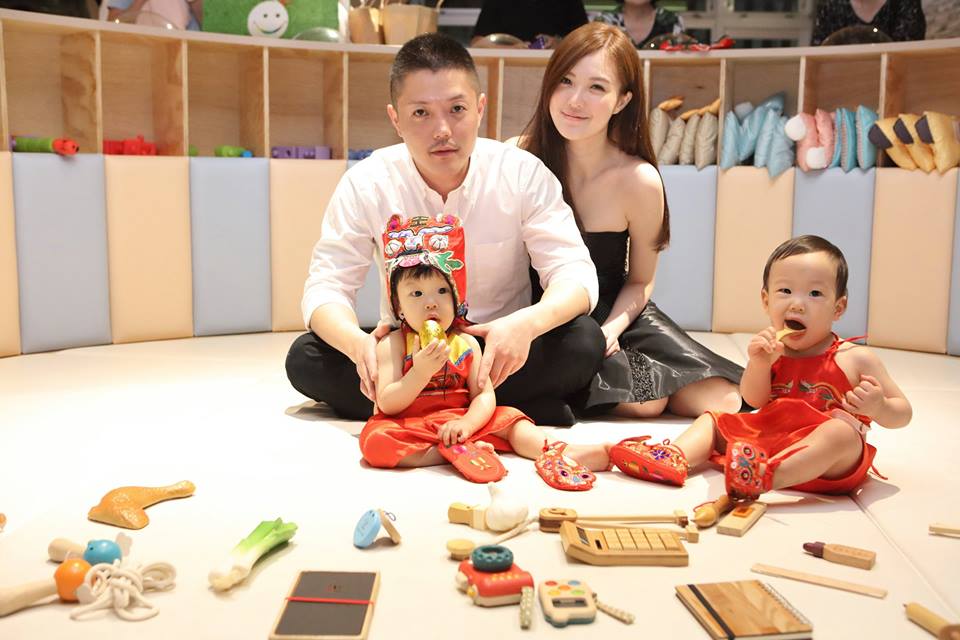 吳品萱和前夫Sean許的婚姻僅維持3年，兩人聚少離多讓感情轉淡。（翻攝自吳品萱臉書）