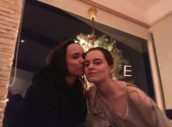 艾倫佩吉與交往僅半年的女友艾瑪波納閃婚，2人自交往以來就不停在IG發糖放閃。（翻攝自艾倫佩吉IG）